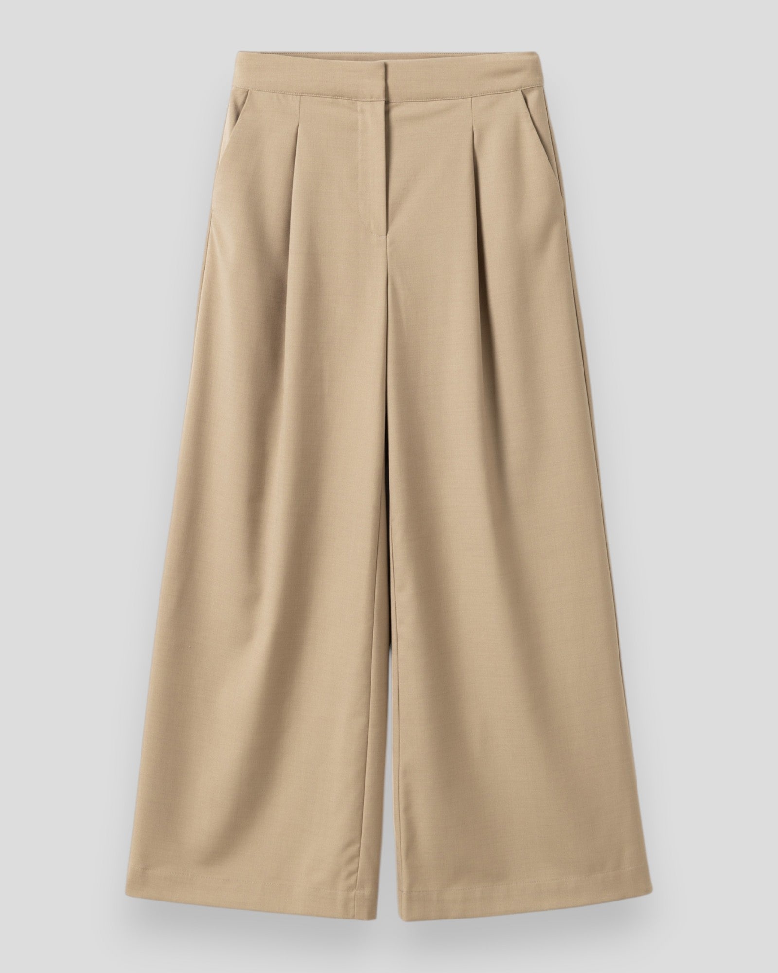Noella Kazia women's pants in oyster color, shown in a stylish fit with soft fabric and modern design.