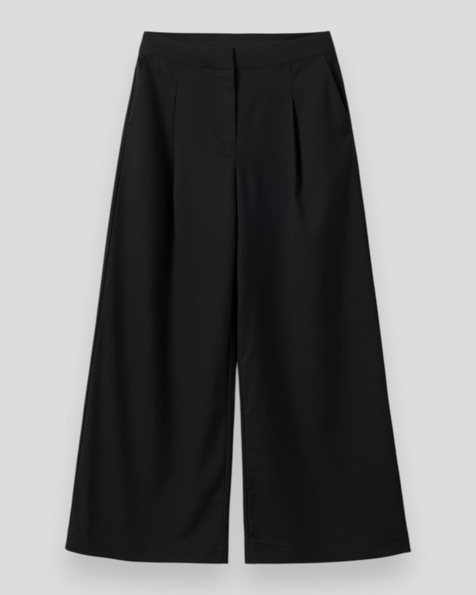 Noella Kazia black women's pants with a sleek, tailored fit, featuring a high waist and stylish design.