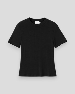 Sort Noella Lidie SS Top, stilfuldt bluse med korte ærmer og rund hals, perfekt til hverdagsbrug.