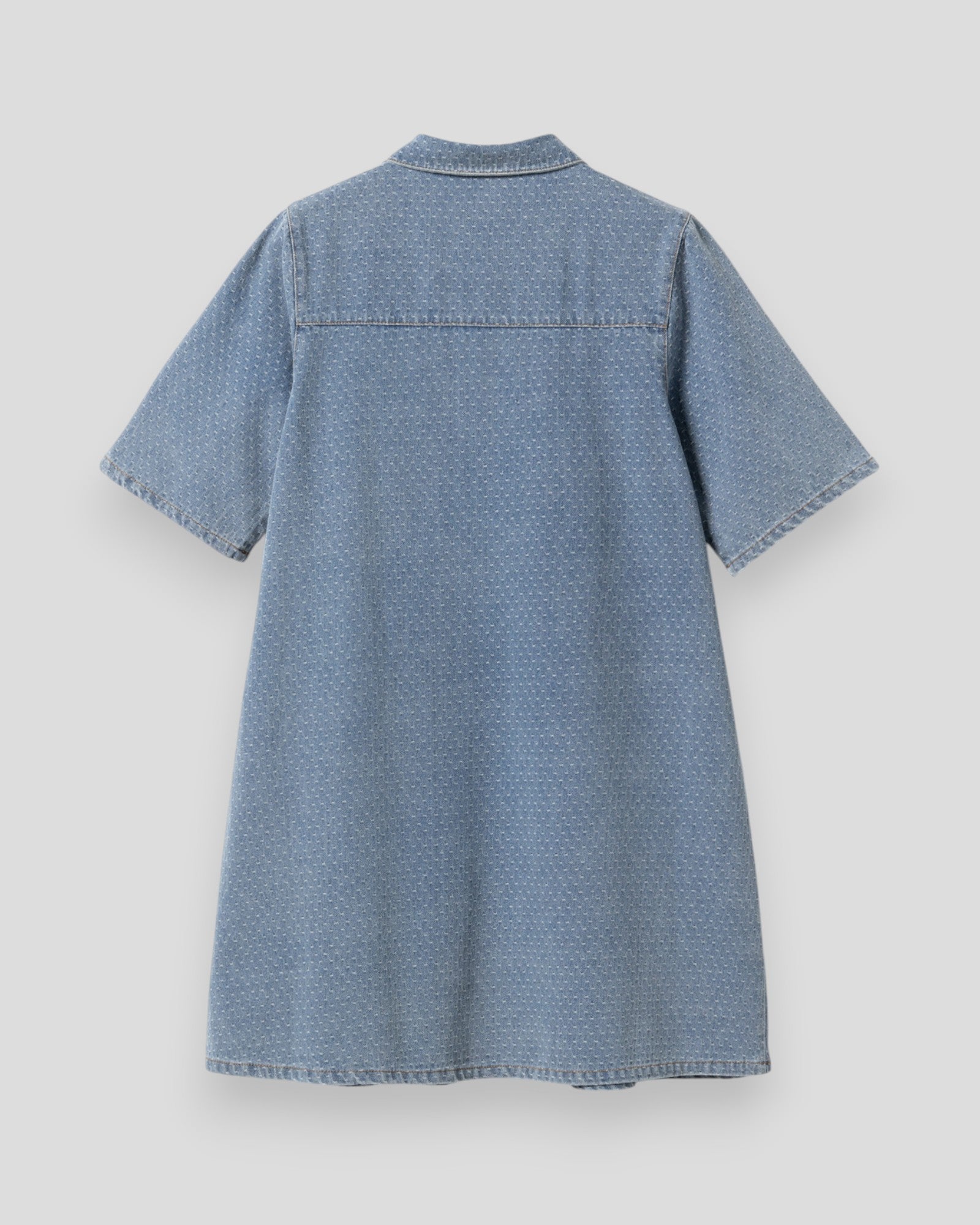 Noella N-Jozie Z kjole i vintage blå vask med let faldet design og knapper foran.