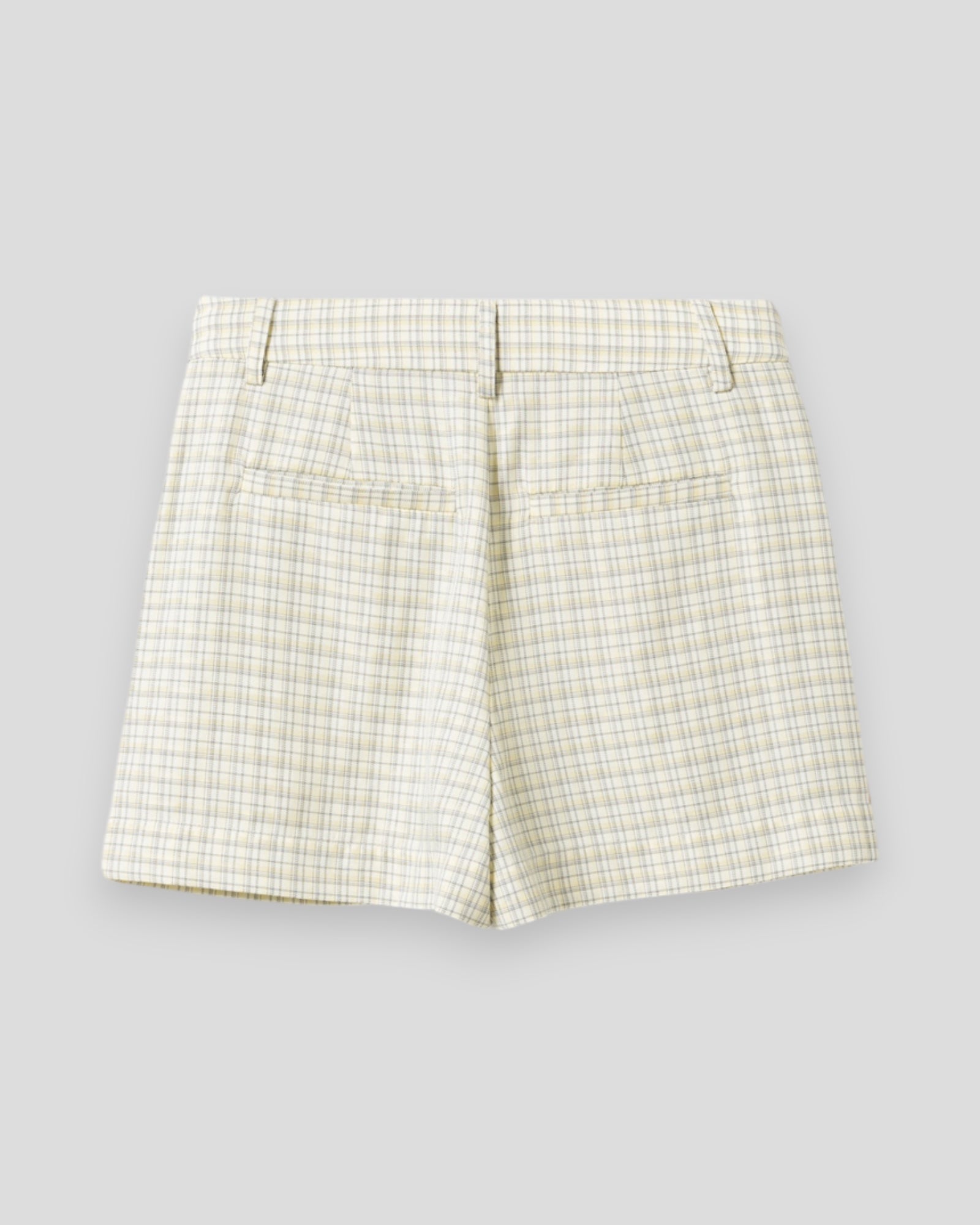 Noella N-Kazianette MW shorts i Denny Yellow Check med feminine pasform og striber i gult og sort.