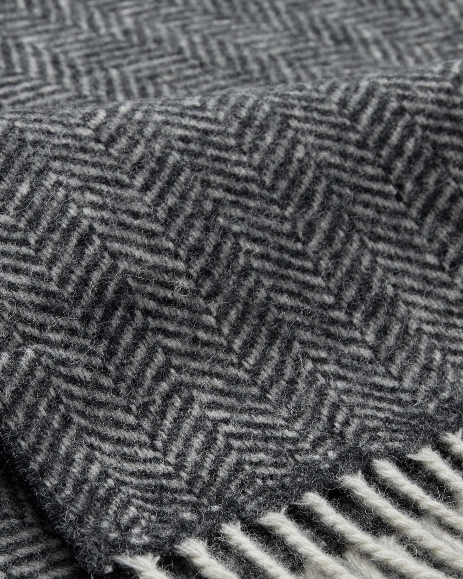 Bue Scarf - Charcoal