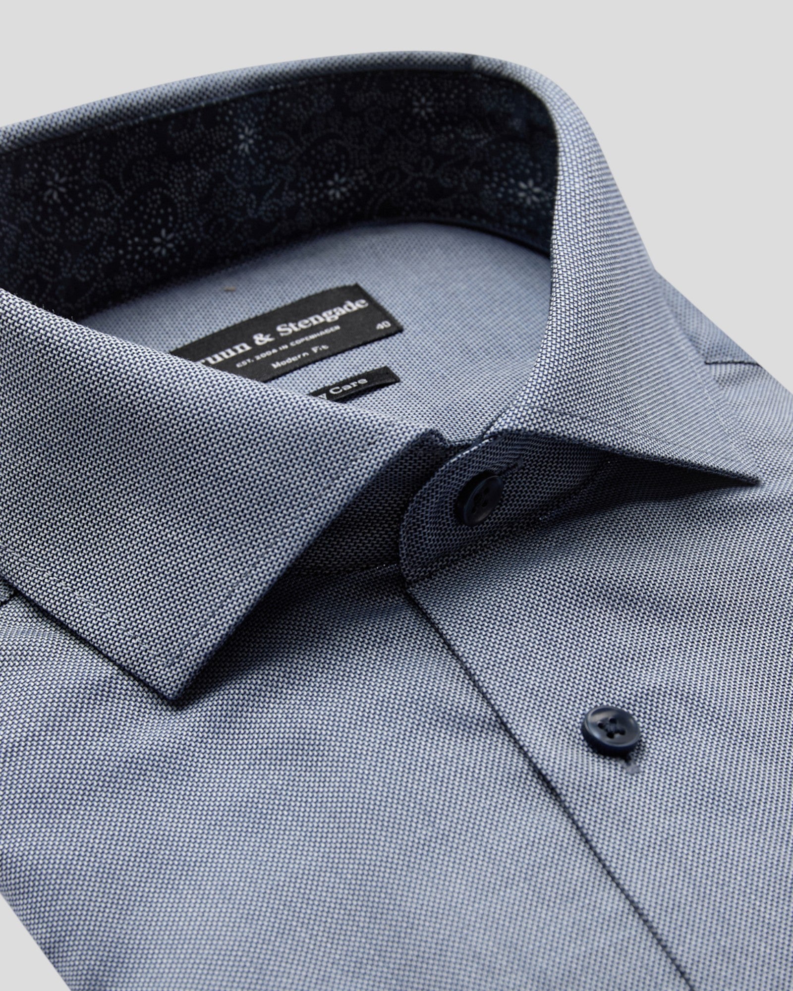 Jussi Modern Fit Shirt - Navy