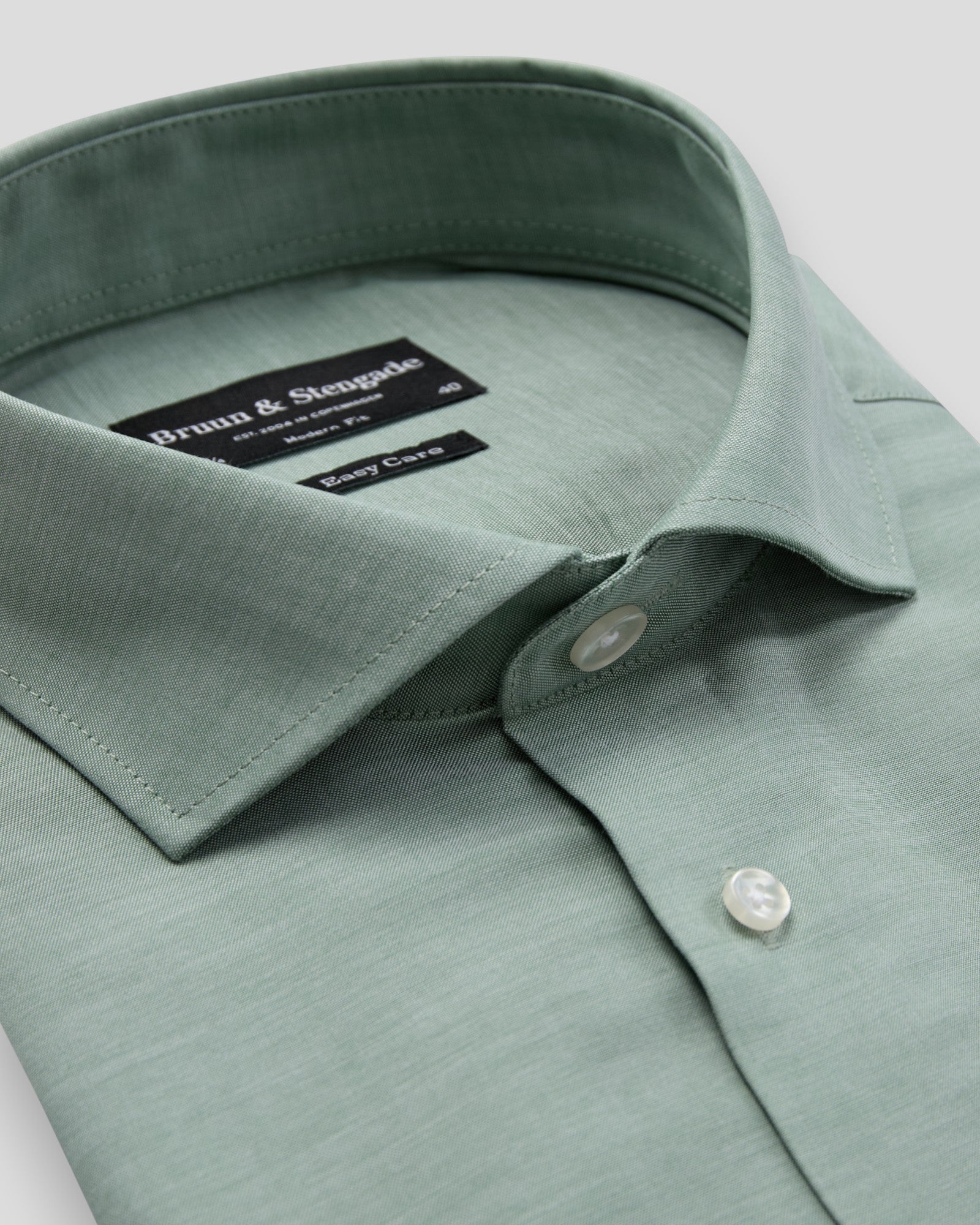 Striek Modern Fit Shirt - Green