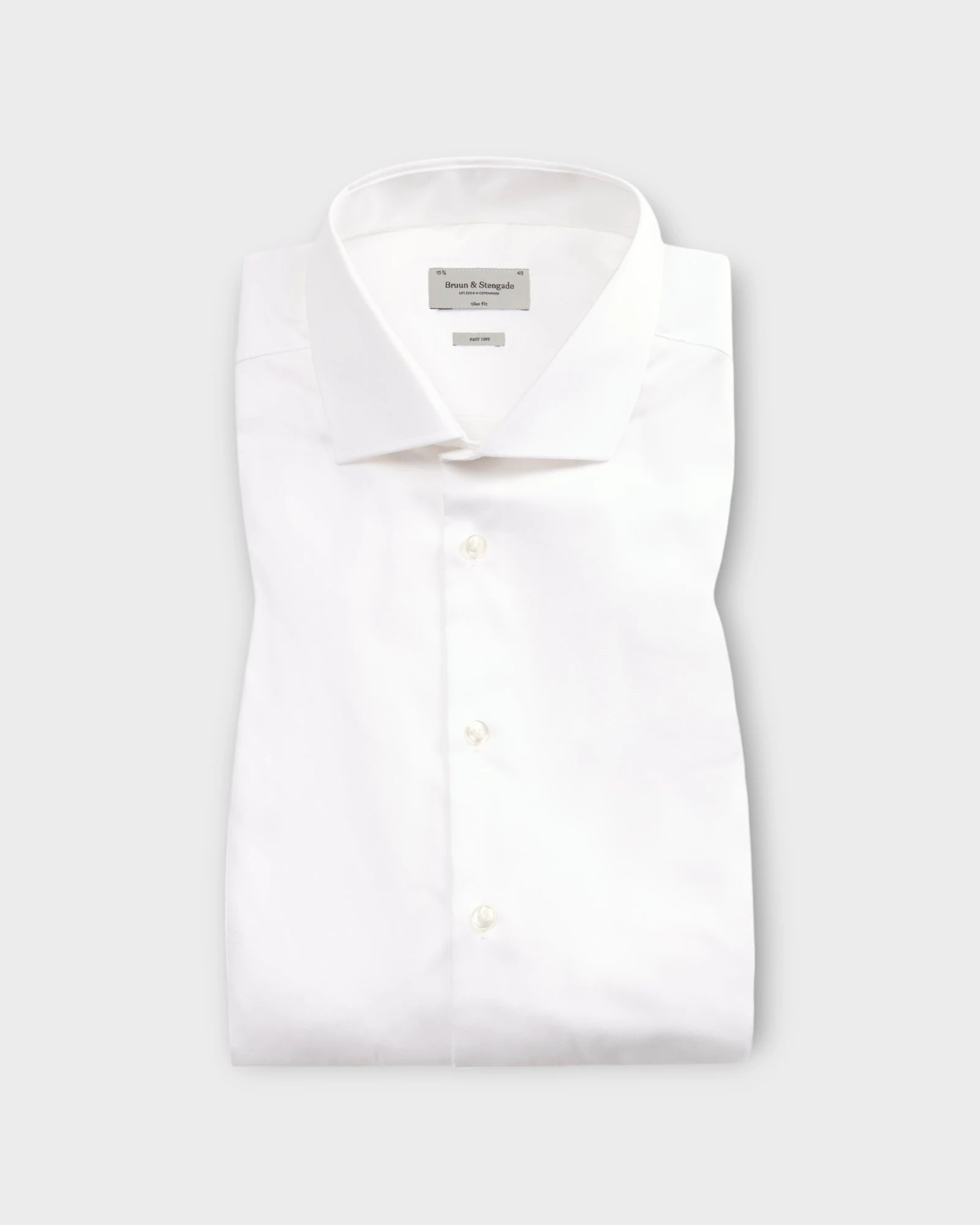 Miles Slim Fit Shirt White - Hvid Bruun & Stengade Slim Fit Skjorte til Mænd. Her set forfra.