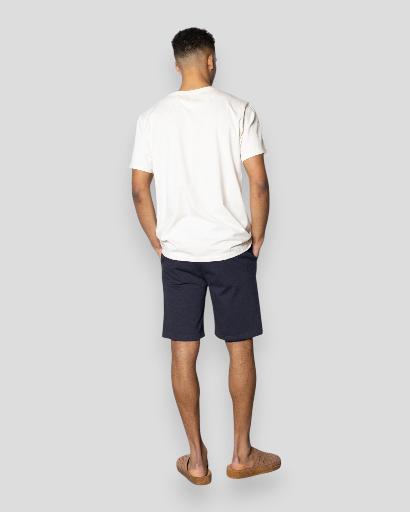 Navy Milano Brendon jersey shorts fra Clean Cut Copenhagen vist i nærbillede, afslappet fit og blødt jersey materiale.