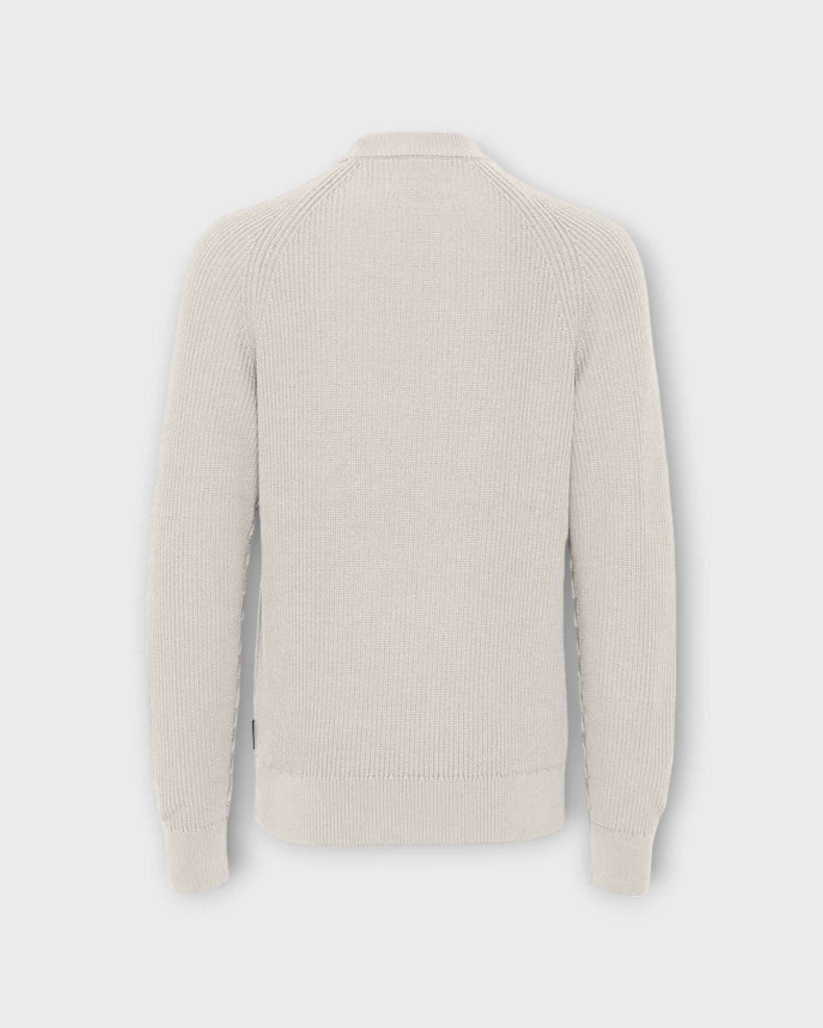 Kristian Raglan Rib Crew Neck Knit Pumice Stone - Råhvid Casual Friday Herre Strik. Her set bagfra.