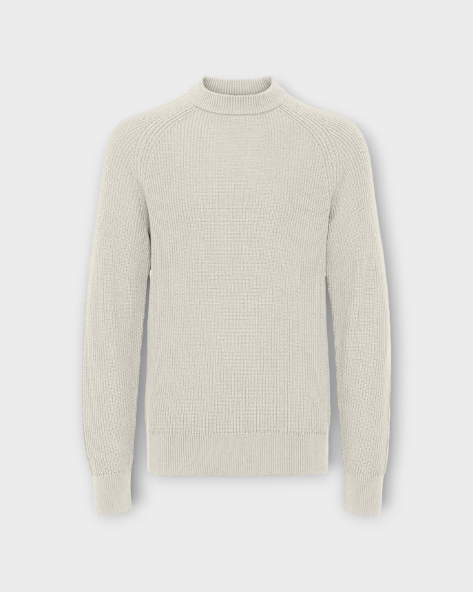 Kristian Raglan Rib Crew Neck Knit Pumice Stone - Råhvid Casual Friday Herre Strik. Her set forfra.