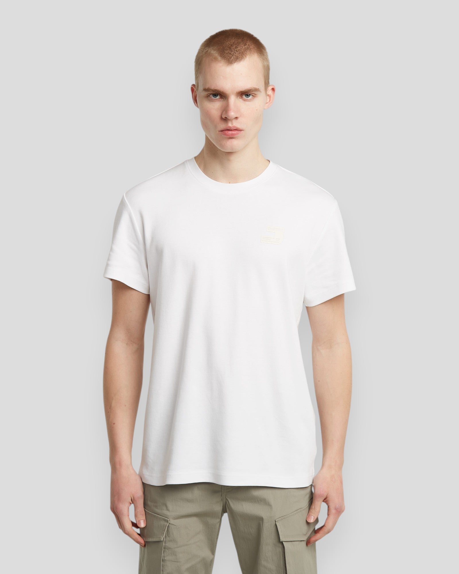 Chest Logo R Tee - White