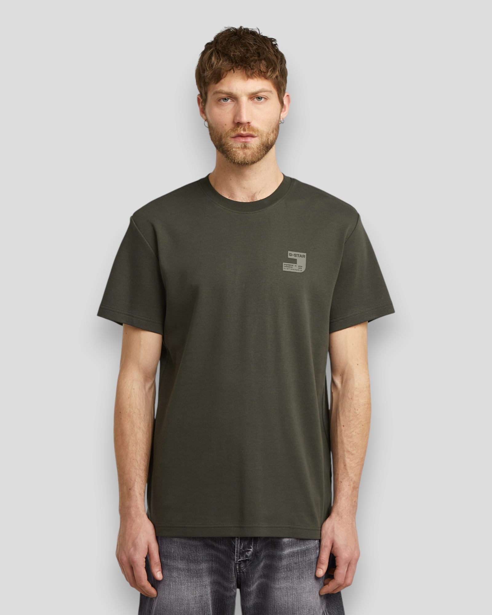Chest Logo R Tee - Asfalt