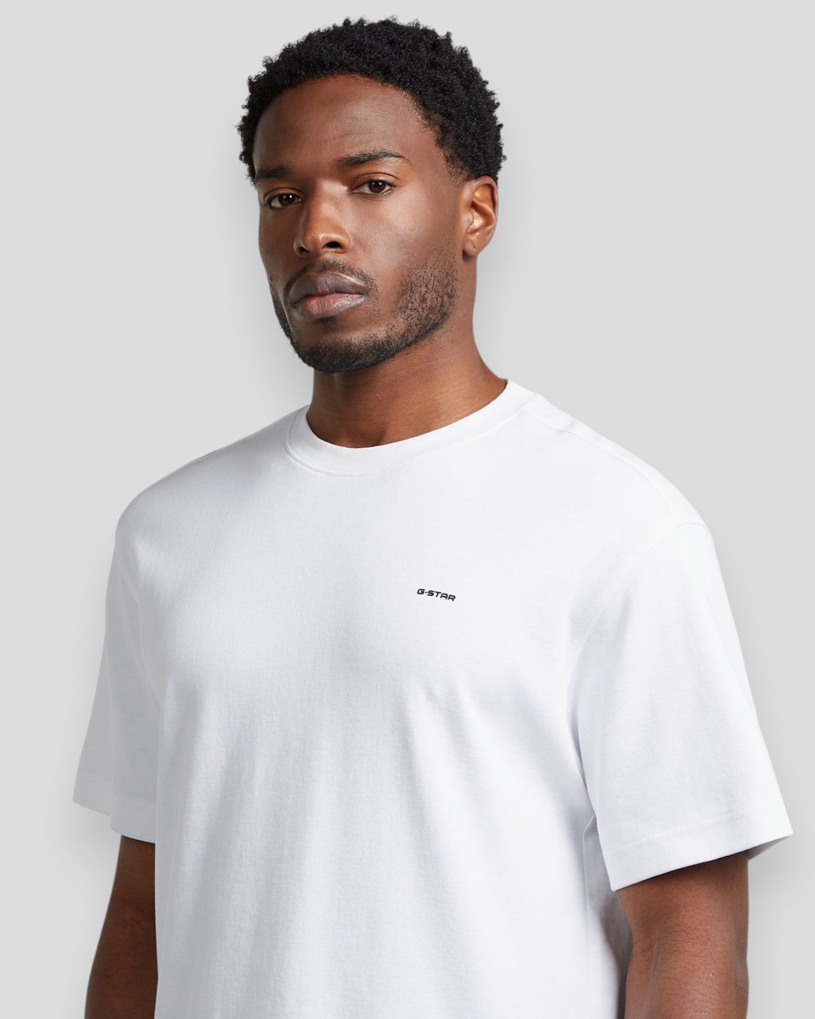True Regular R Tee - White
