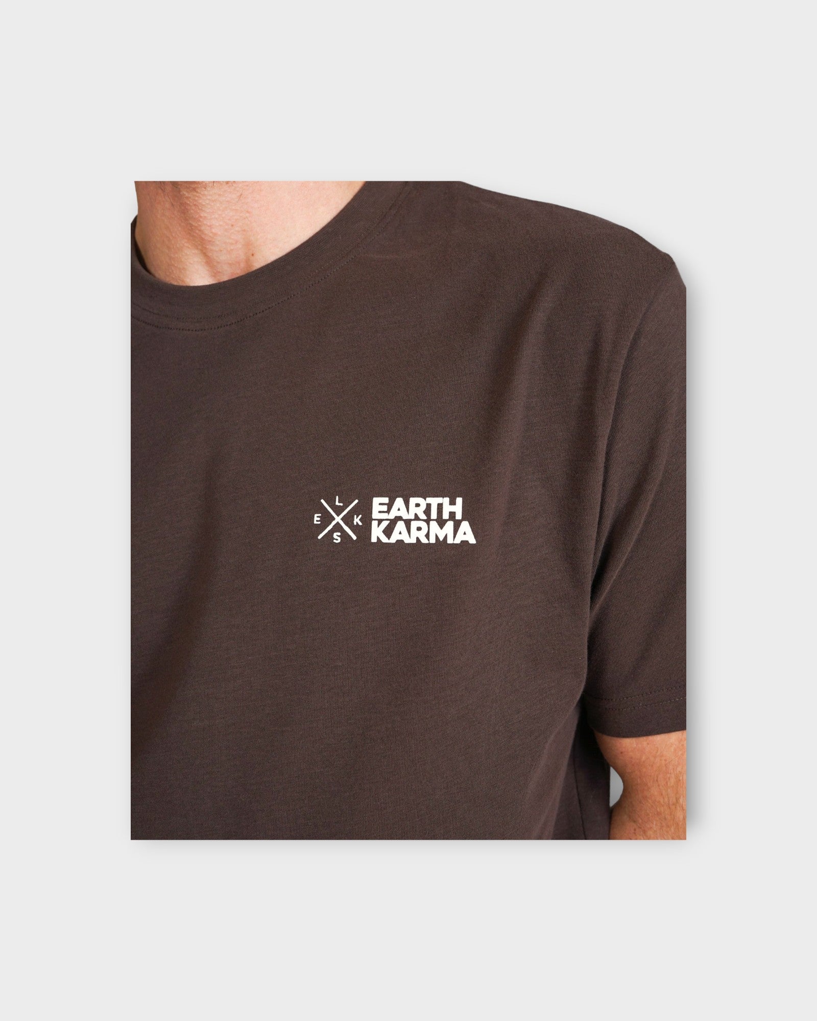 Earth Karma Brushed T-shirt - Dark Oak