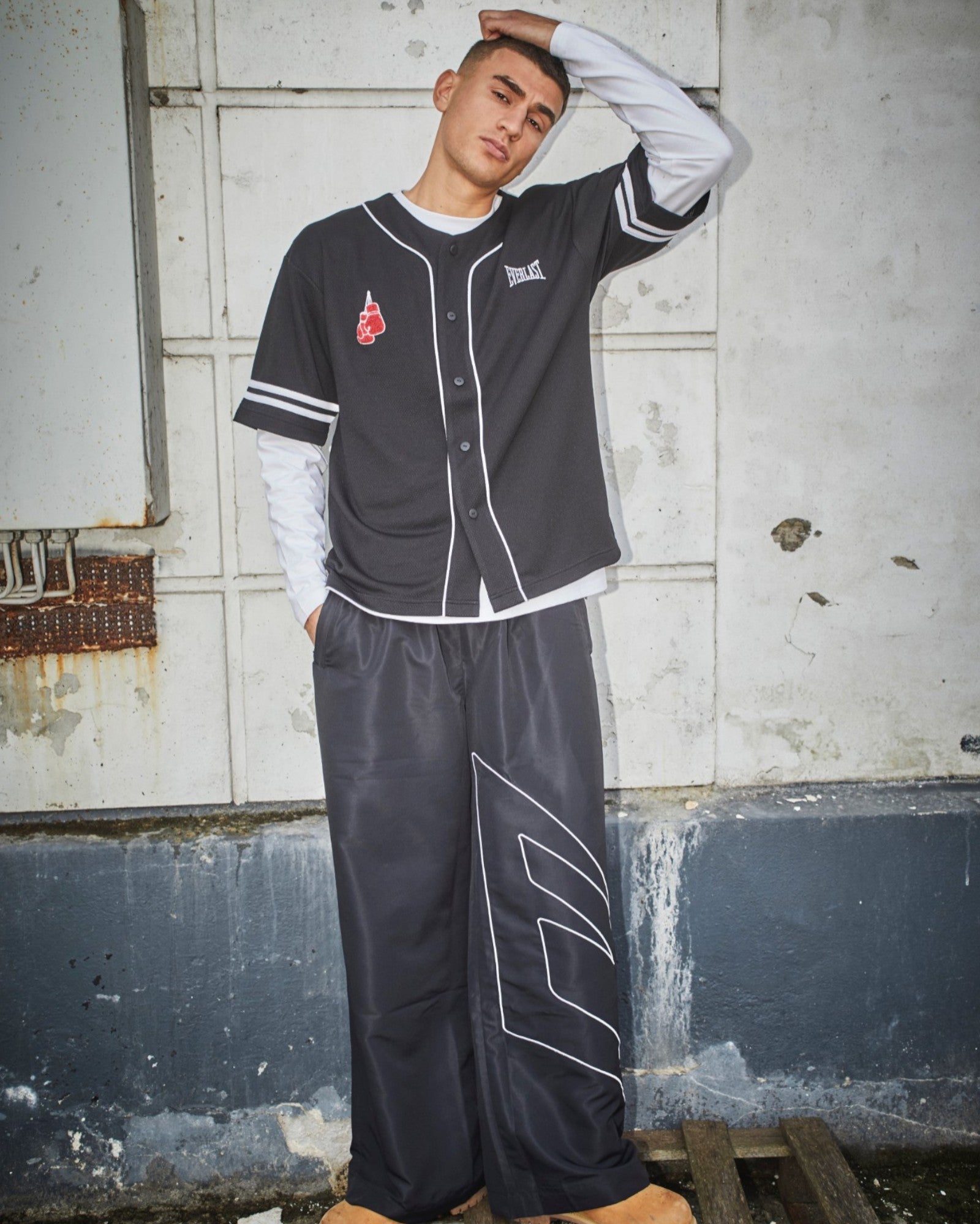 Black Everlast NO. 1 Baseball Jersey Tee, casual black tee with baseball jersey style design and branding.