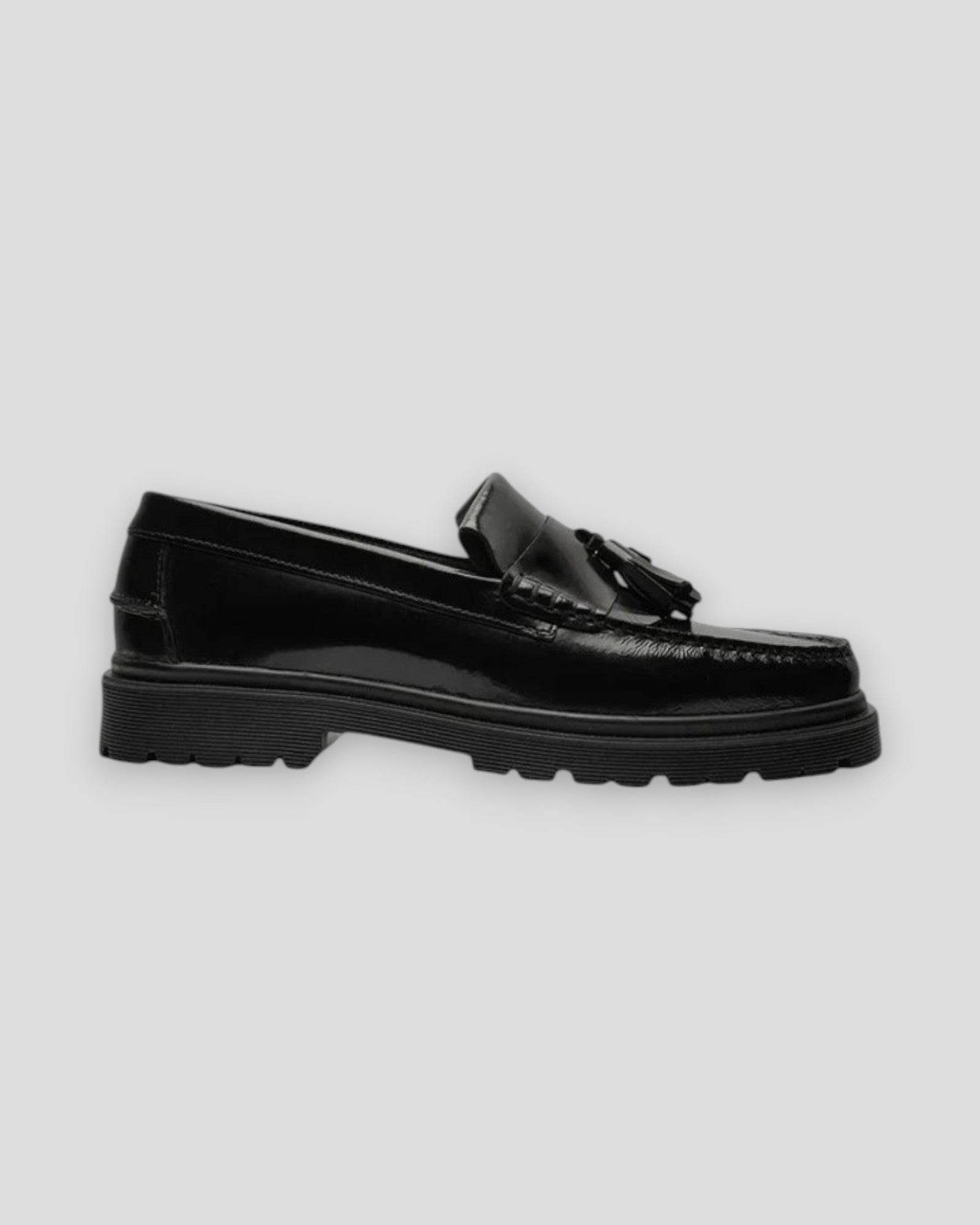 Playboy Florida Loafers i Black Polido, elegante herresko i læder med klassisk loafers-design, perfekt til både afslappede og formelle outfits.