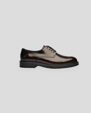Playboy Giacomo Bordo Polido lace-up shoes showing polished brown leather with sleek design and classic shoe laces.