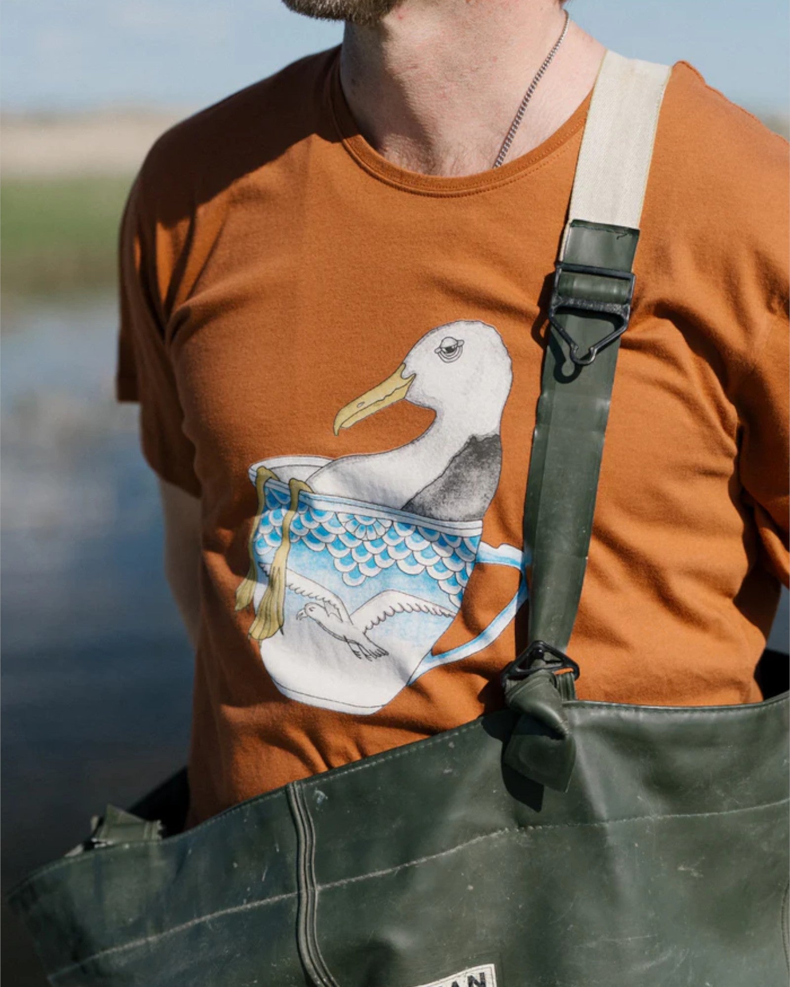 Seagull in a Cup Tee - Mocha Bisque