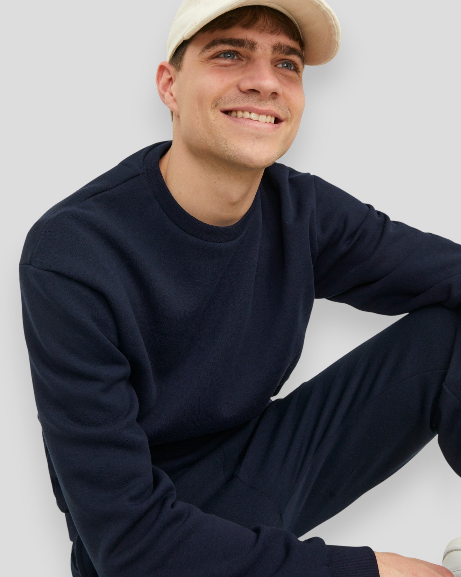 Bradley Sweat Crew - Navy Blazer
