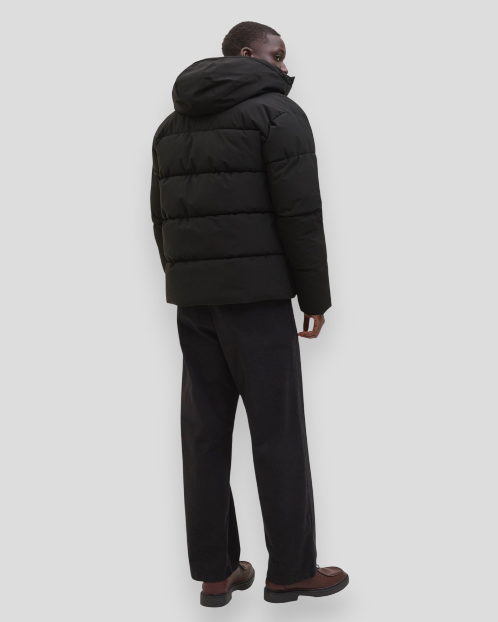 Global Puffer Jacket - Black