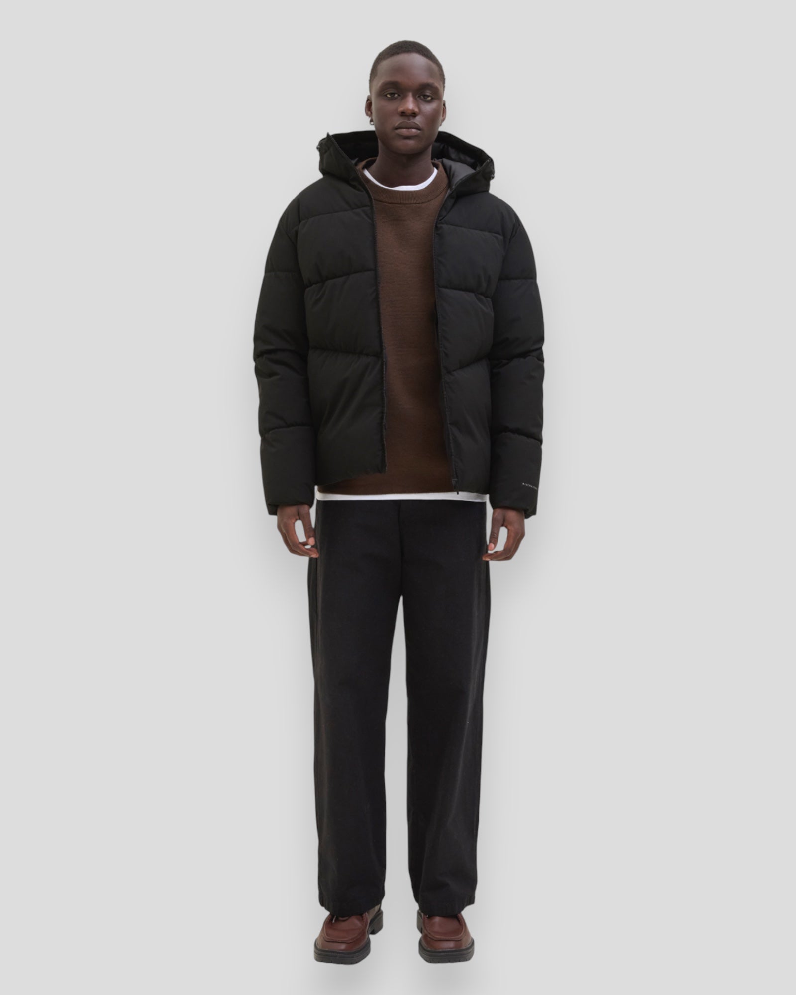 Global Puffer Jacket - Black