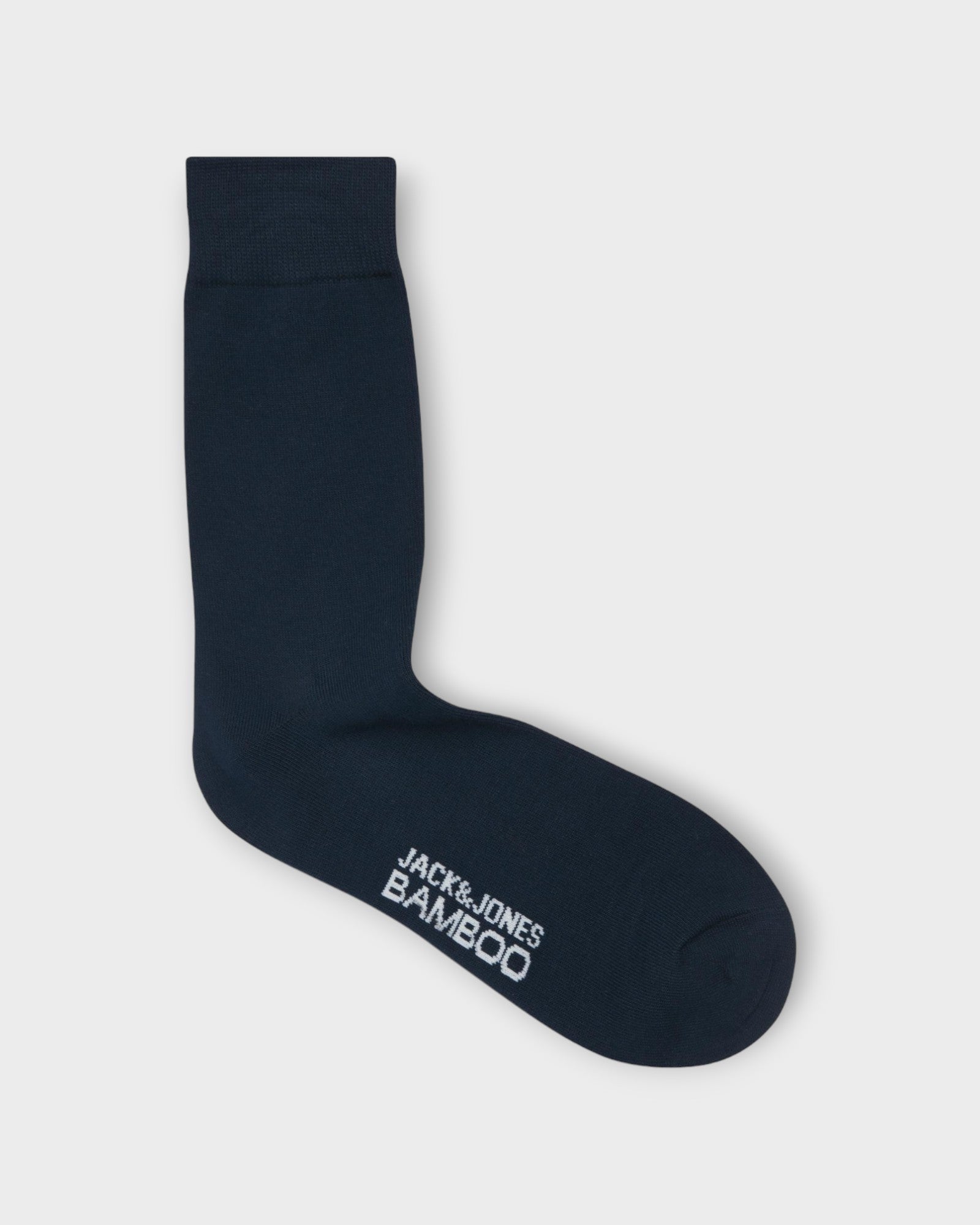 Basic Bamboo Socks 5 Pack Multi. Lækre Jack & Jones Bambus Sokker i flere farver. Her set navy blå version.