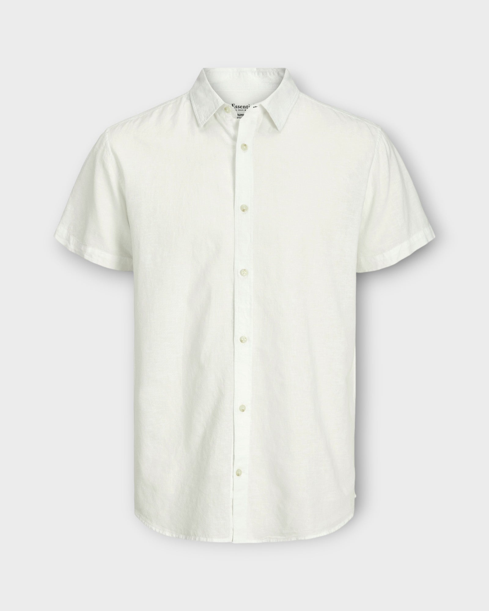 Jack and Jones summer linen blend shirt white. Kortærmet hvid hørskjorte til mænd. Her set forfra.