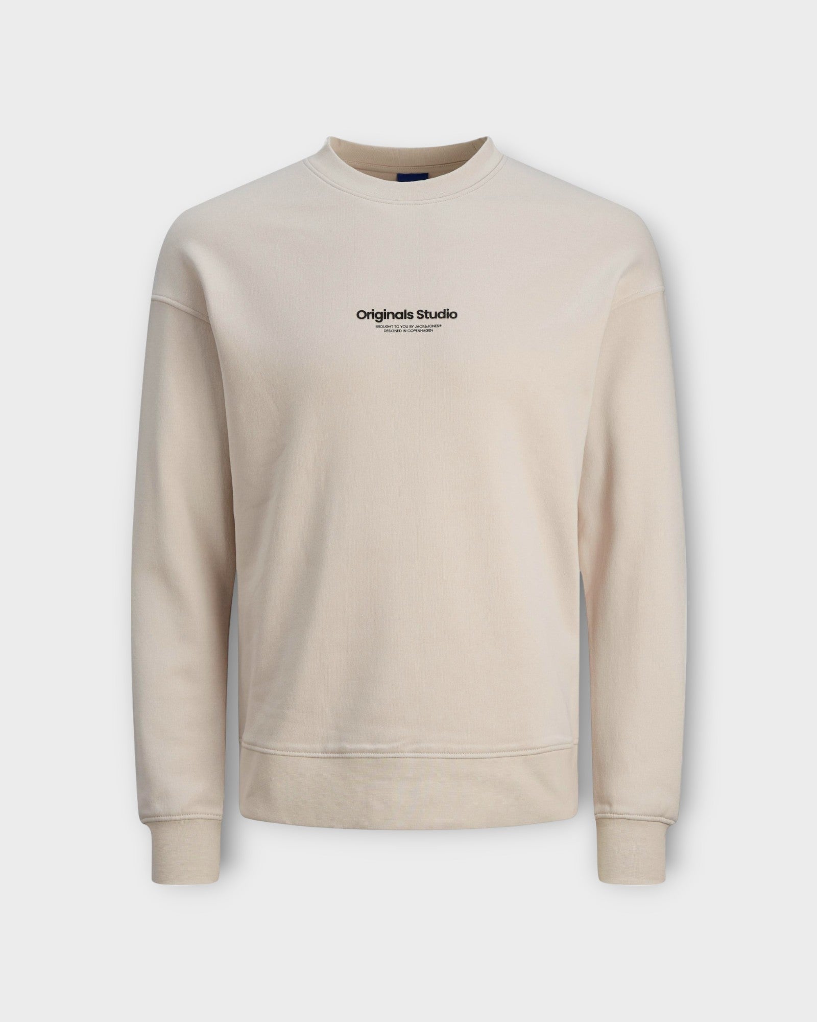 Vesterbro Sweat Crew Neck Moonbeam - Jack and Jones Sandfarvet Sweatshirt til Mænd. Her set forfra.