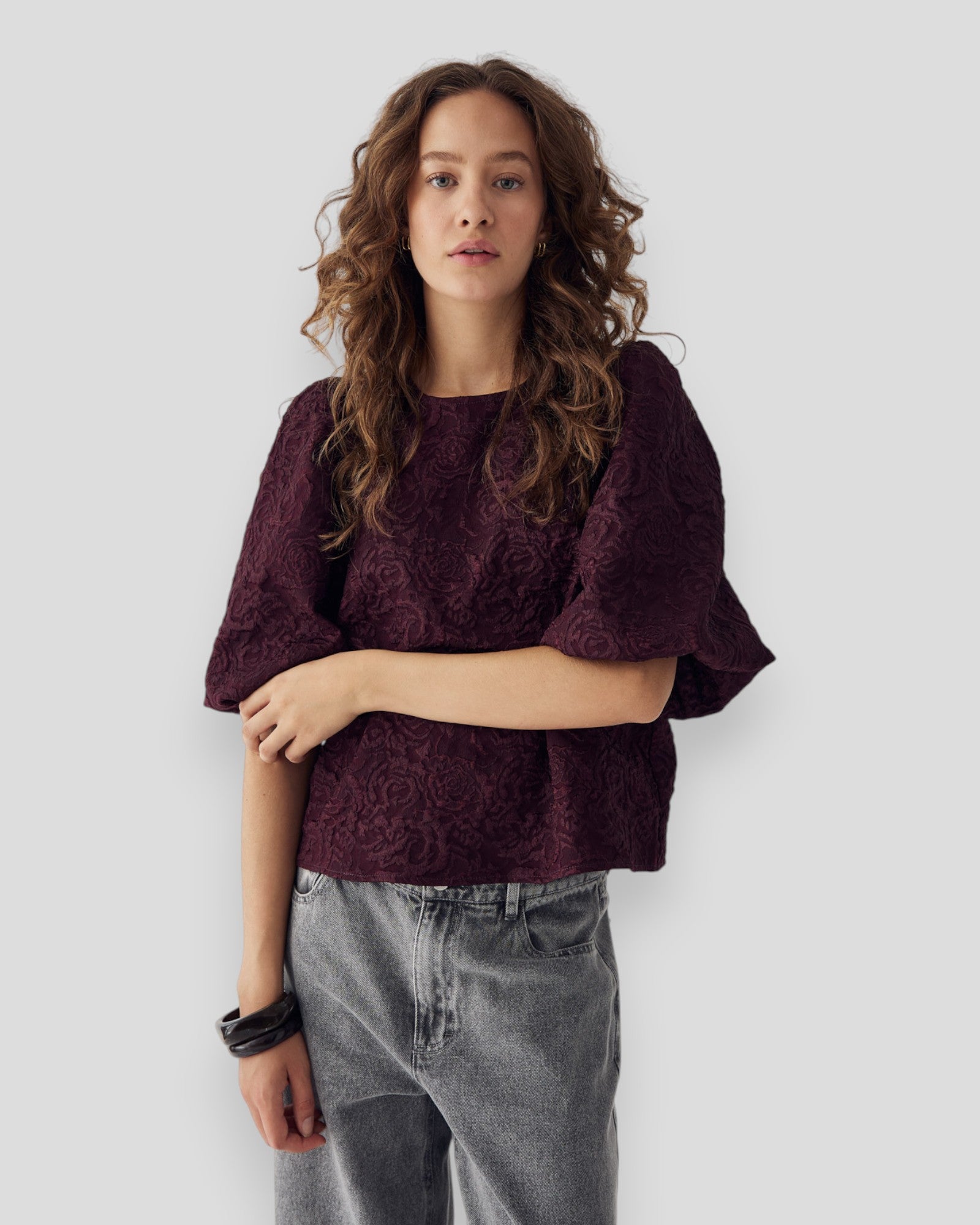 Noella N-Shelly Blouse in wine tasting color, women's shirt with a stylish, relaxed fit and subtle detailing, perfect for casual wear.