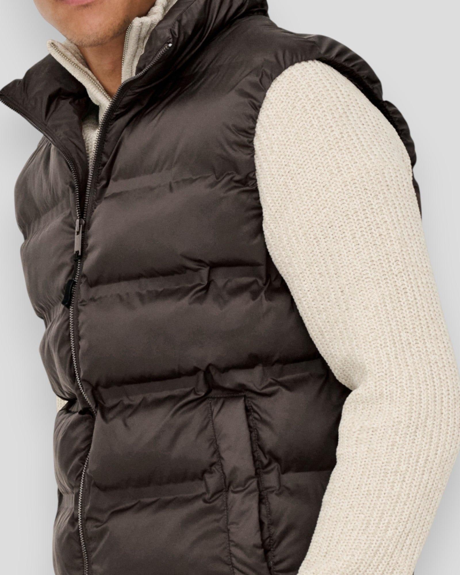 Union Seamless Life Puffer Vest - Coffee Bean