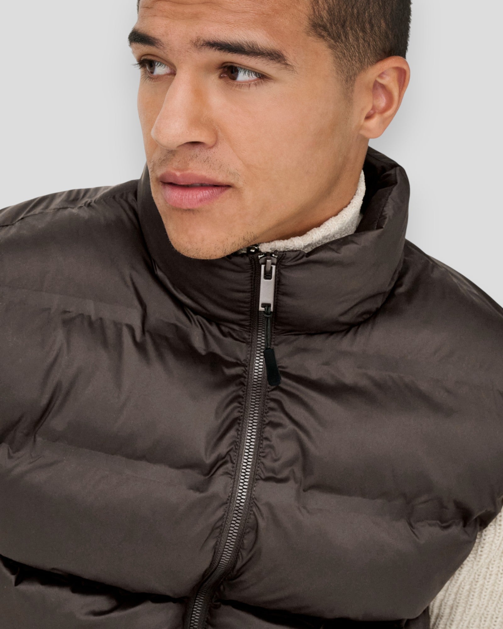 Union Seamless Life Puffer Vest - Coffee Bean