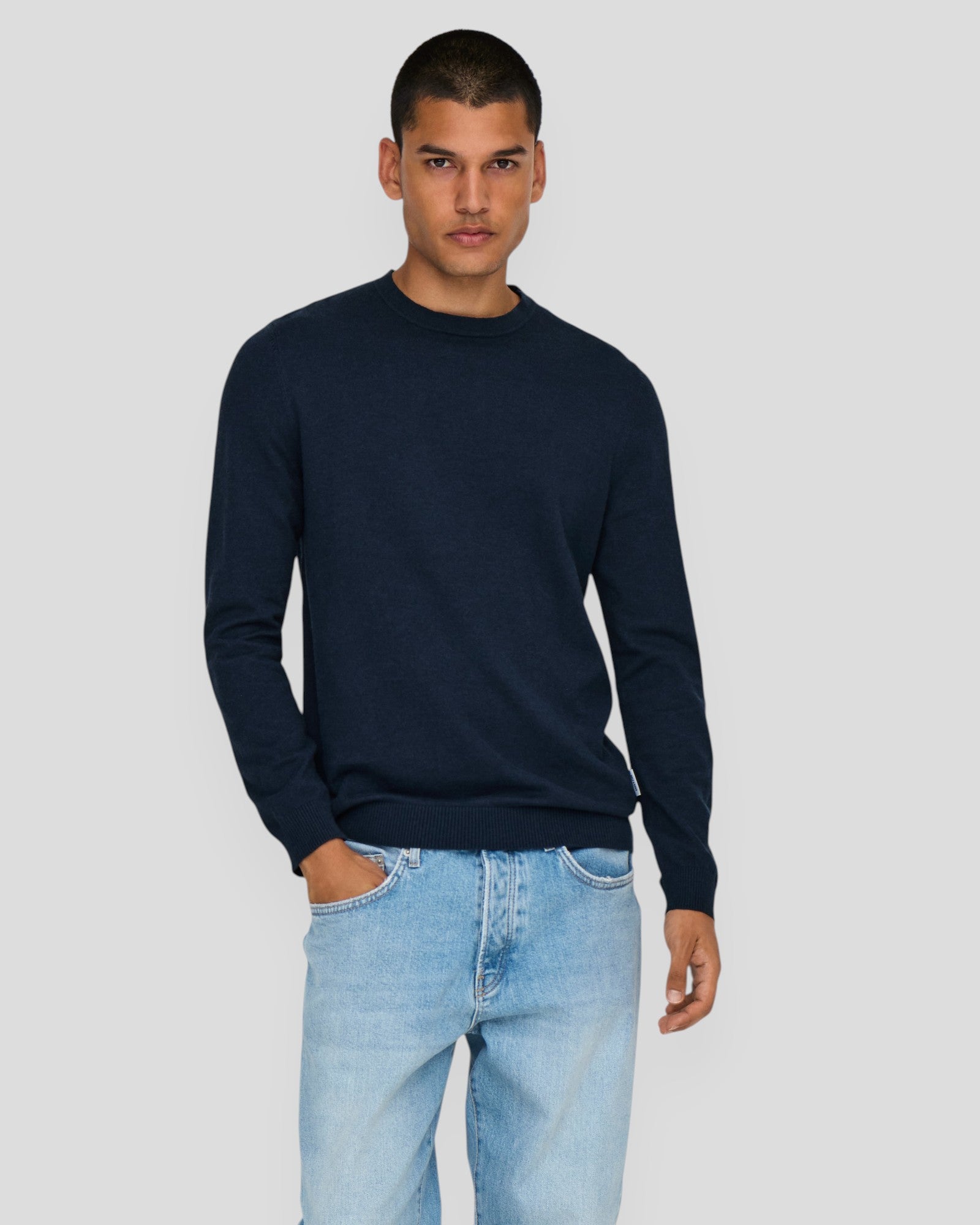 Loui Regular 12 Crew Knit - Dress Blues