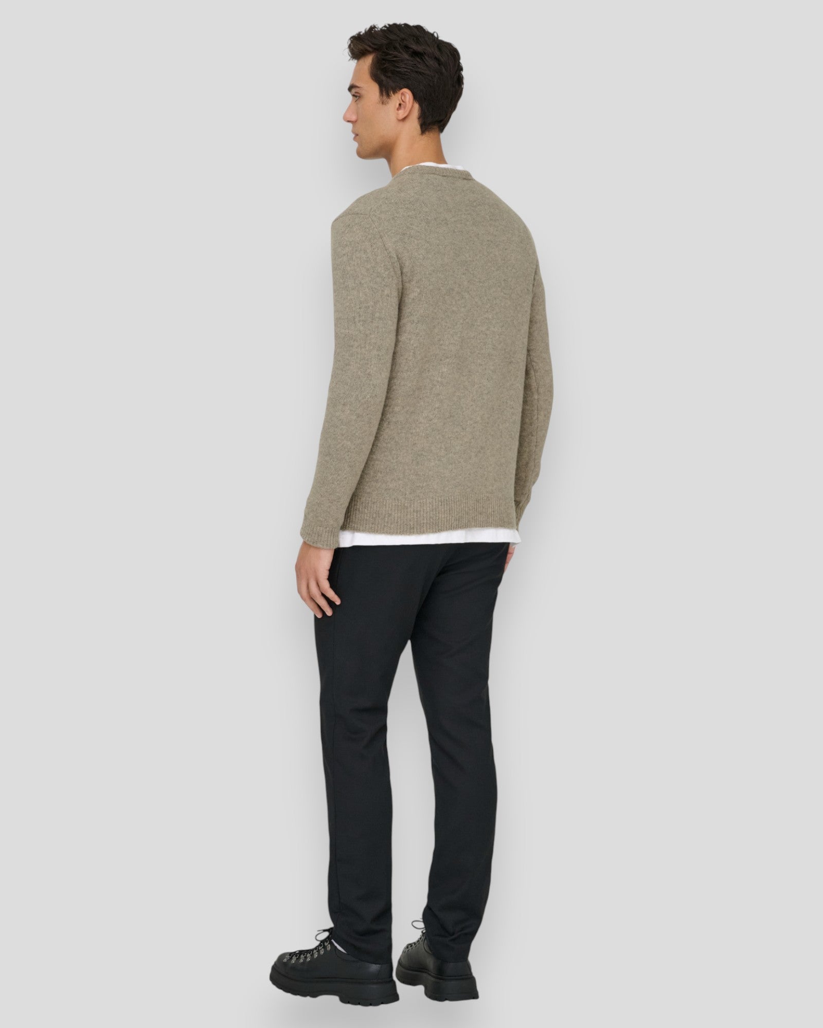 Ray Regular LS Crew Knit - Walnut