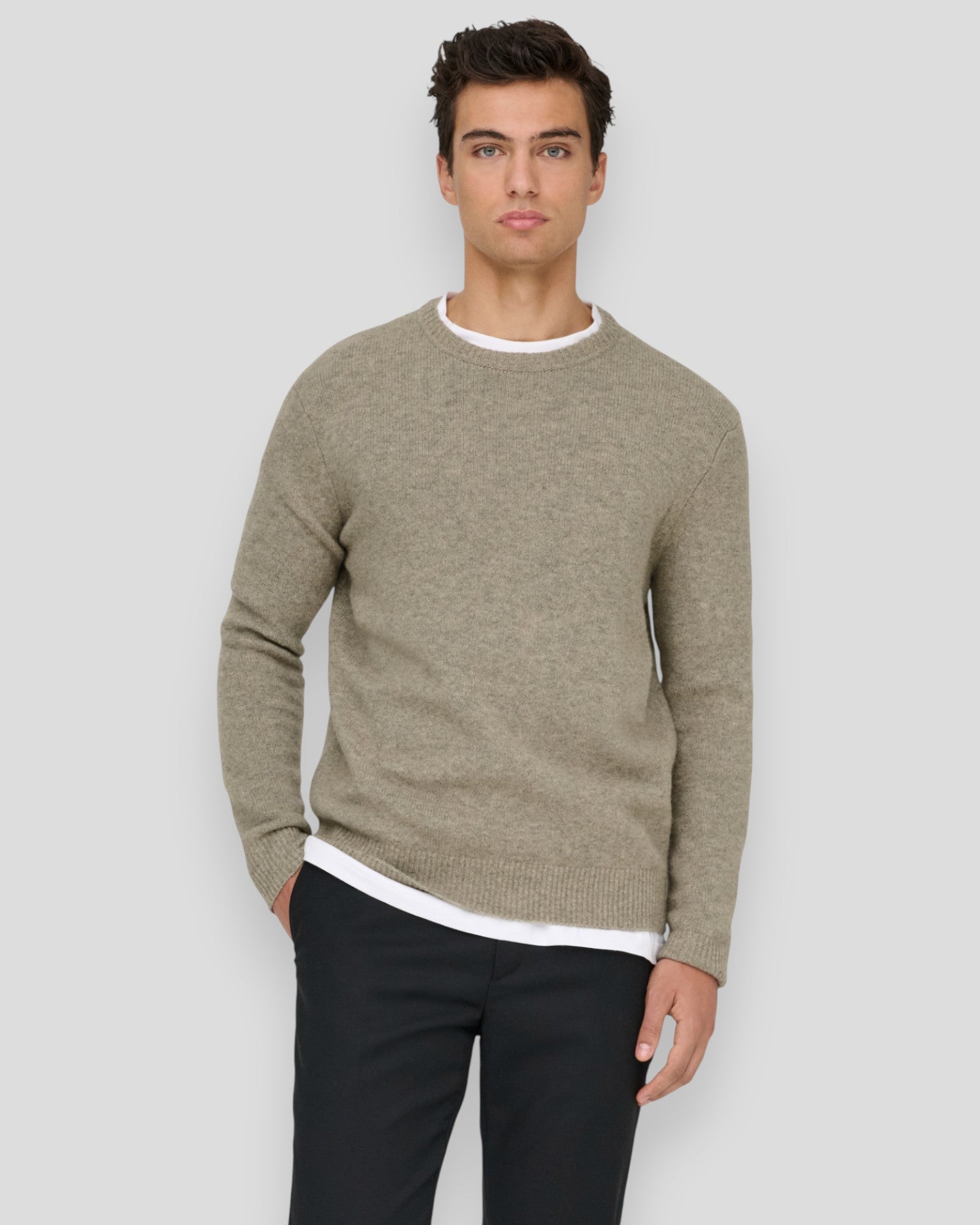 Ray Regular LS Crew Knit - Walnut