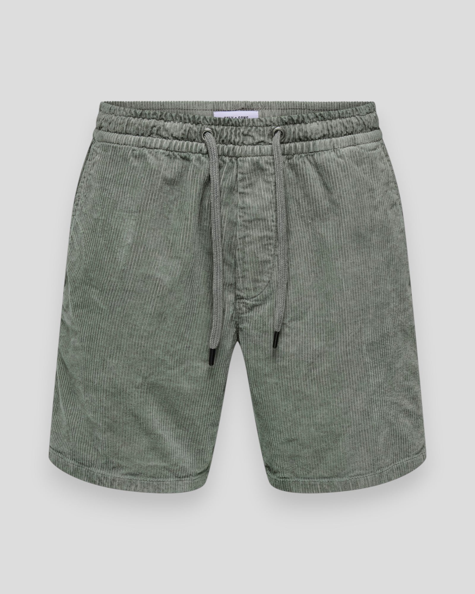 Mænds korte bukser i grå corduroy fra ONLY & SONS, casual stil, synlig elastik og lommer i midten.