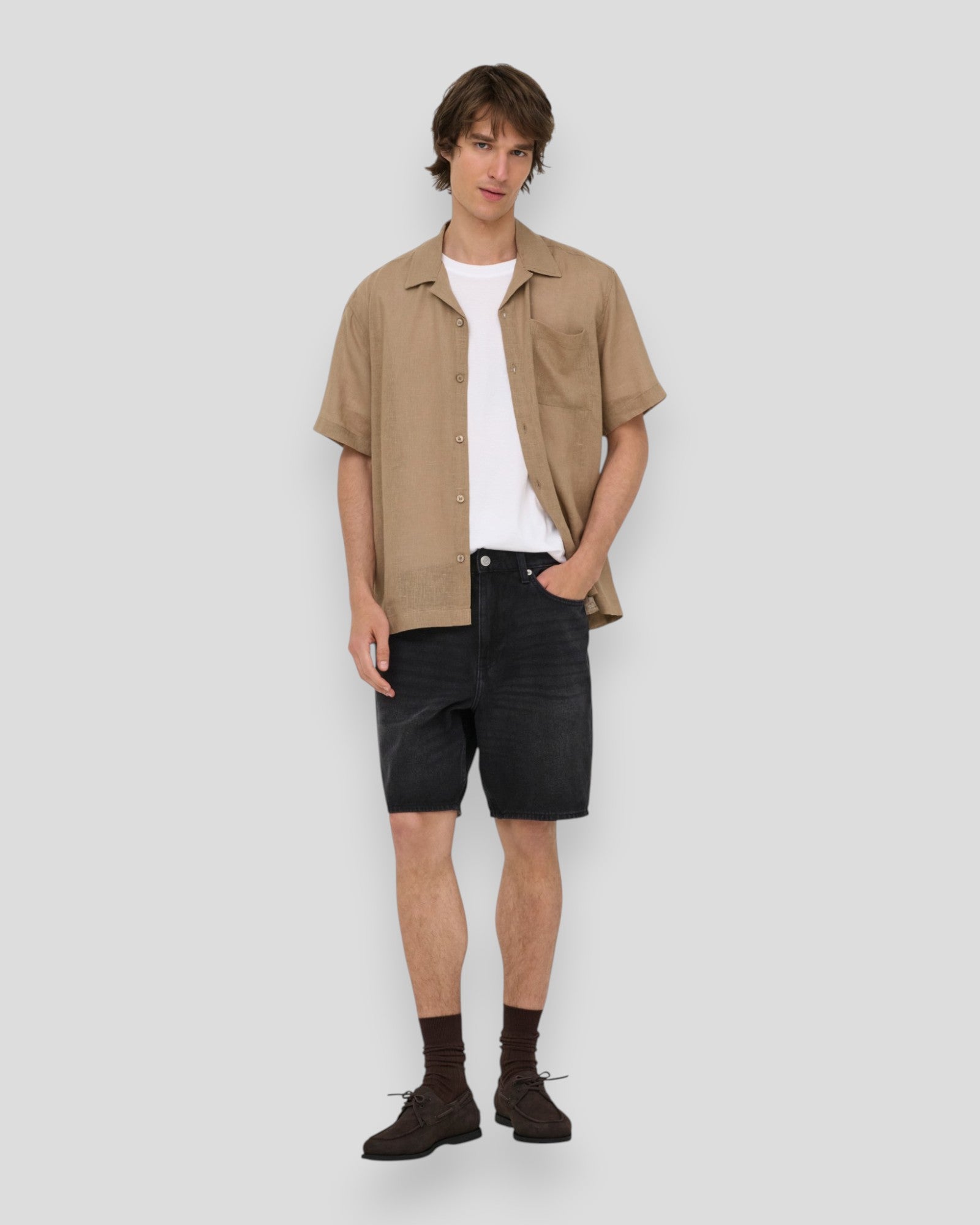 ONLY & SONS fade Pim denim shorts i washed black, casual shorts med lommer og afslappet stil.