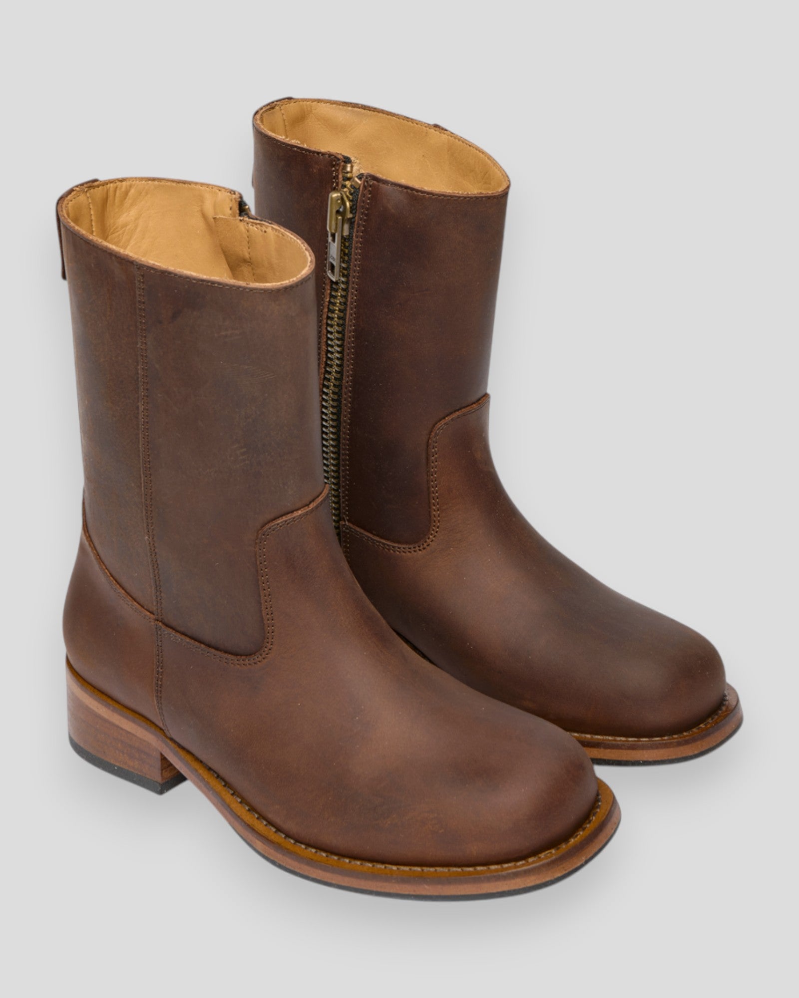 Jessie - DK. Brown Crazy Horse Leather