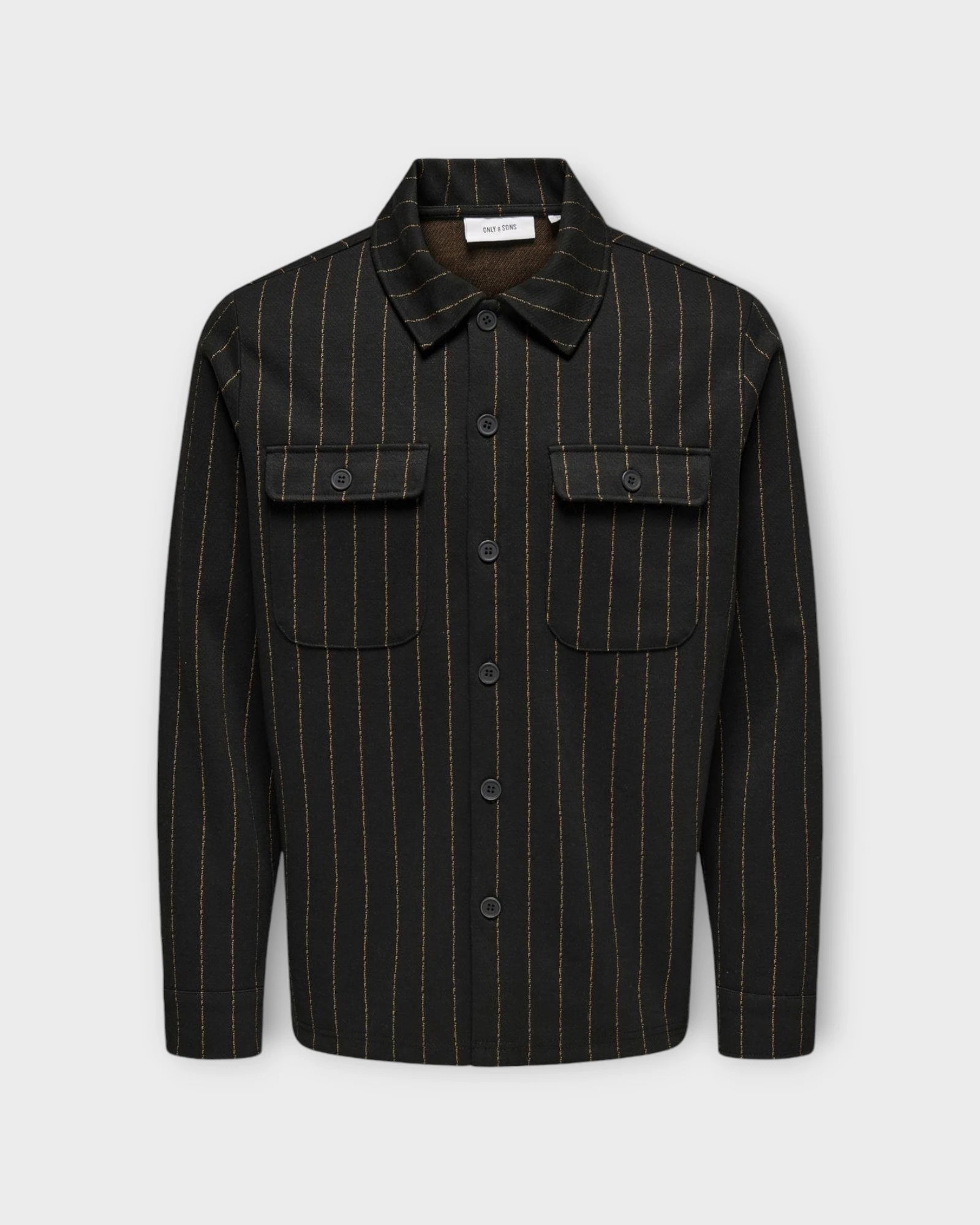 Kodyl Pinstripe Overshirt Hot Fudge - Brun Stribet Only & Sons Herre Overshirt. Her set forfra.