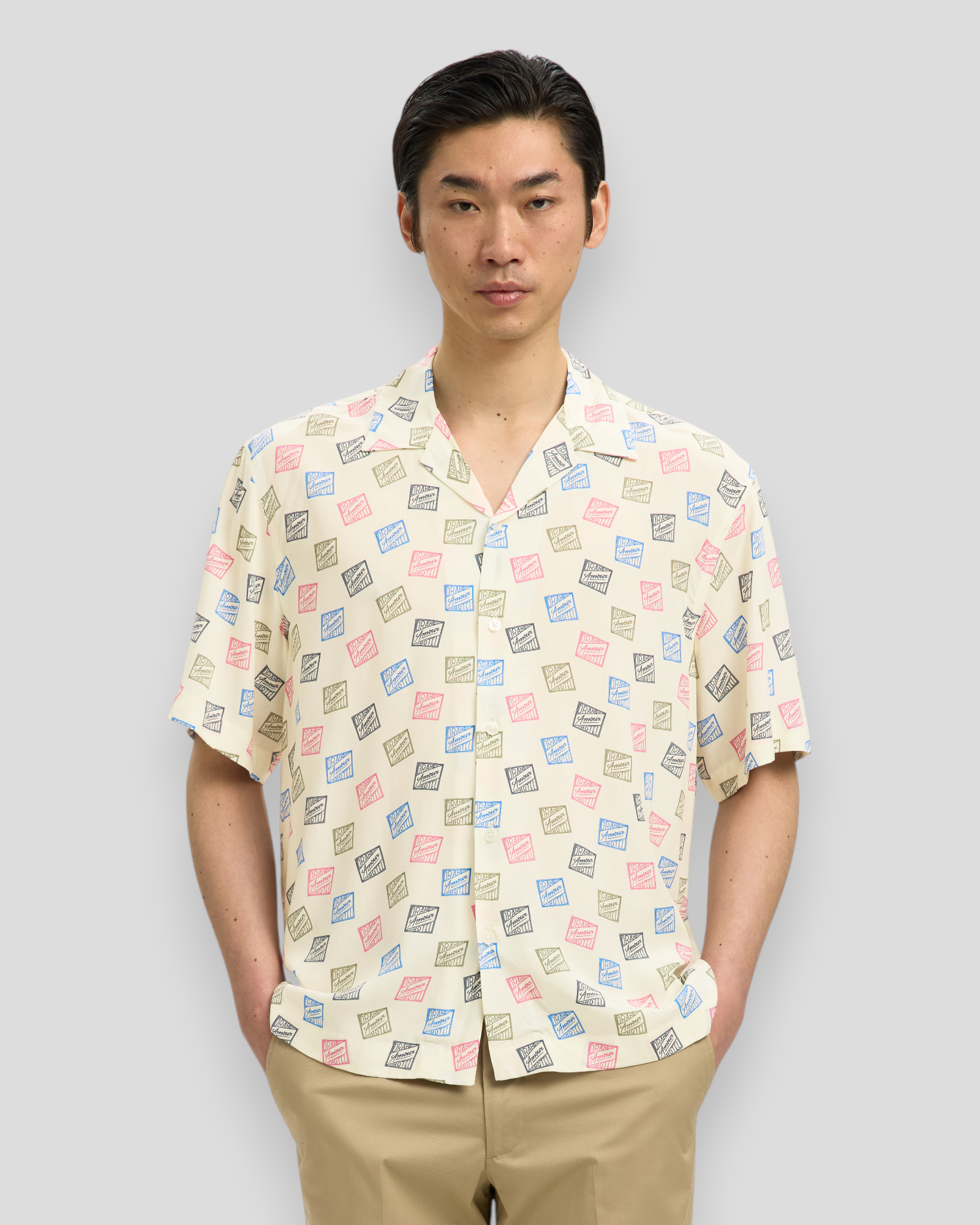 Relax Hotel Amour Stamps AOP SS Shirt - Egret/Stamps