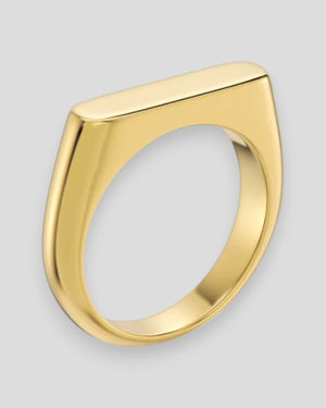 Gold Edblad Charlie Signet Ring for men, showcasing a sleek, polished gold band with a minimalist design.