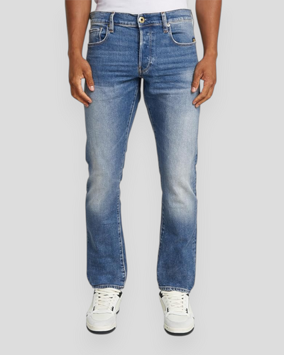 G-STAR RAW 3301 Regular Tapered Jeans in vintage azure, showing fit and denim fabric on model's legs.