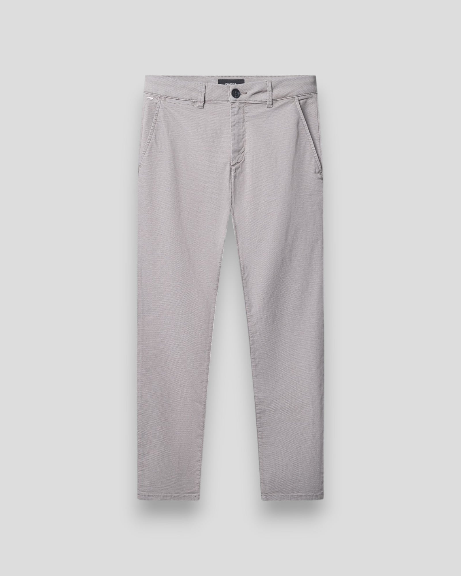 Gabba Paul K3280 Dale Chino i Grey Paloma – stilrene chinos med komfortabel pasform.