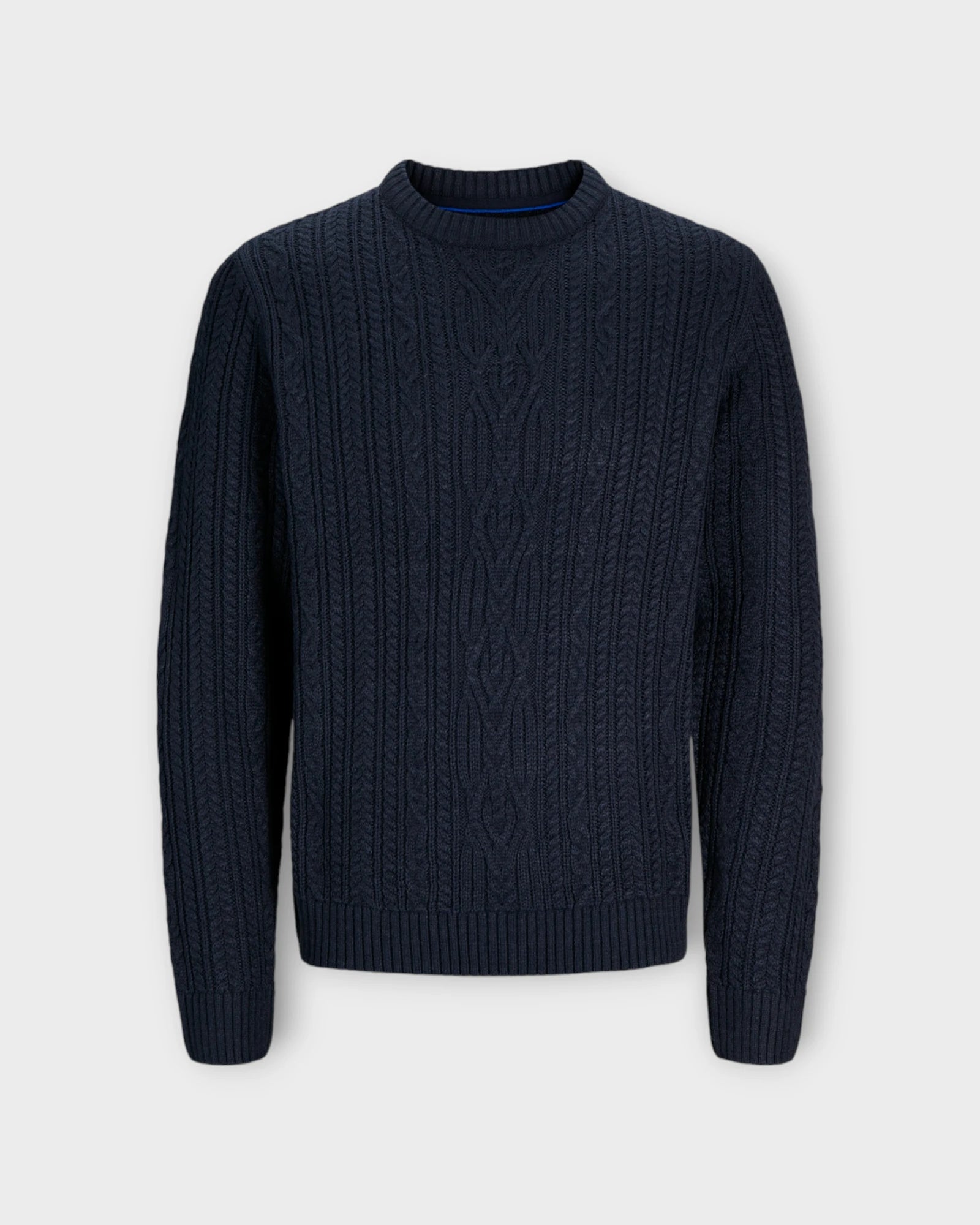 Diogo Cable Knit LN STYD Night Sky Structure - Blå Jack & Jones Herre Strik. Her set forfra.