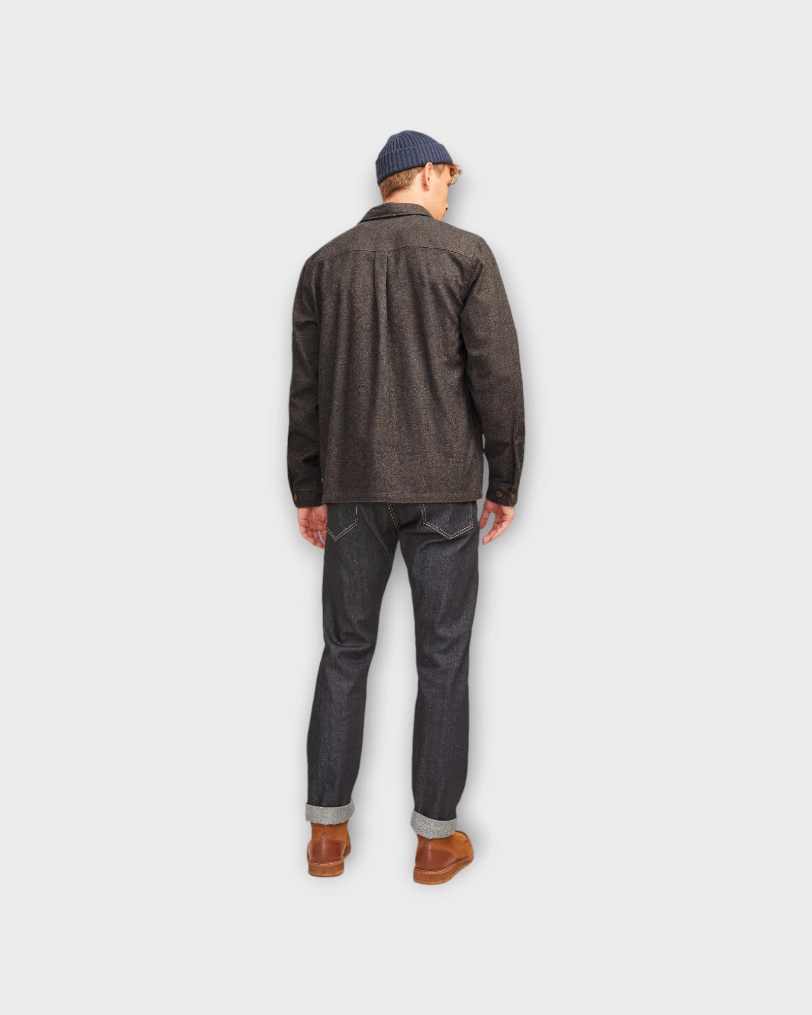 Raymond Melange Solid Overshirt Slate Black - Brun Jack and Jones Herre Overshirt. Her set på model bagfra.