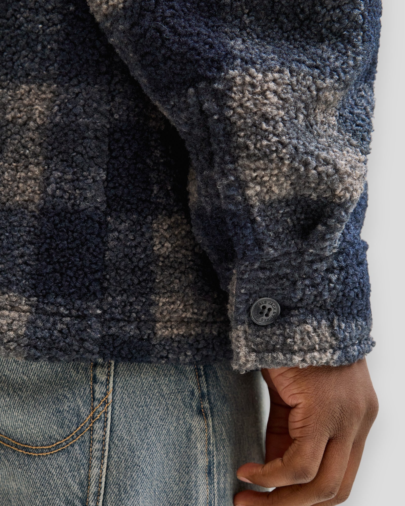 Jack & Jones Bleecker Teddy Overshirt LS in Sky Captain Checks, featuring soft fabric and classic checkered pattern.