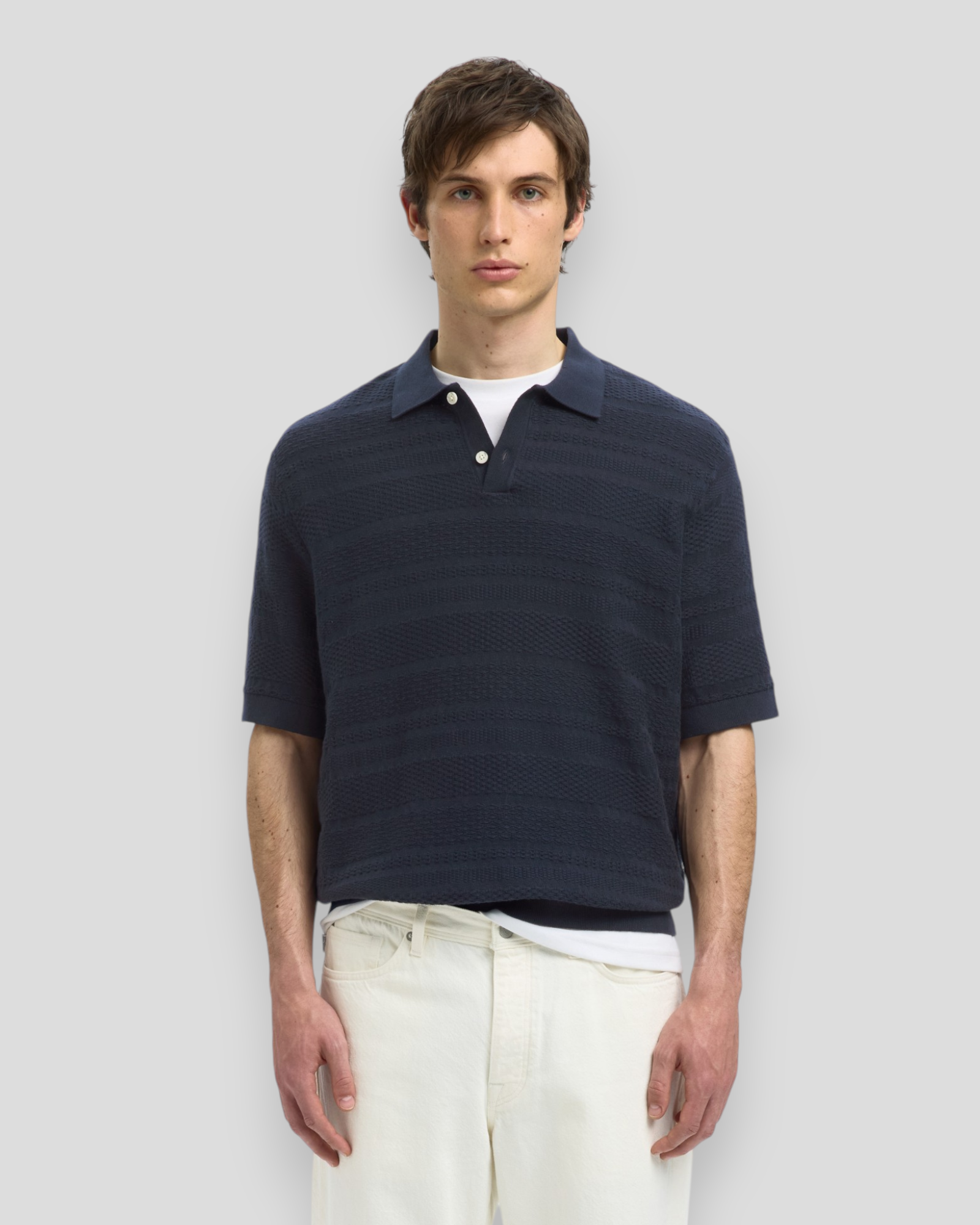 Marineblå relaxed fit polo til mænd i blødt og strikket materiale