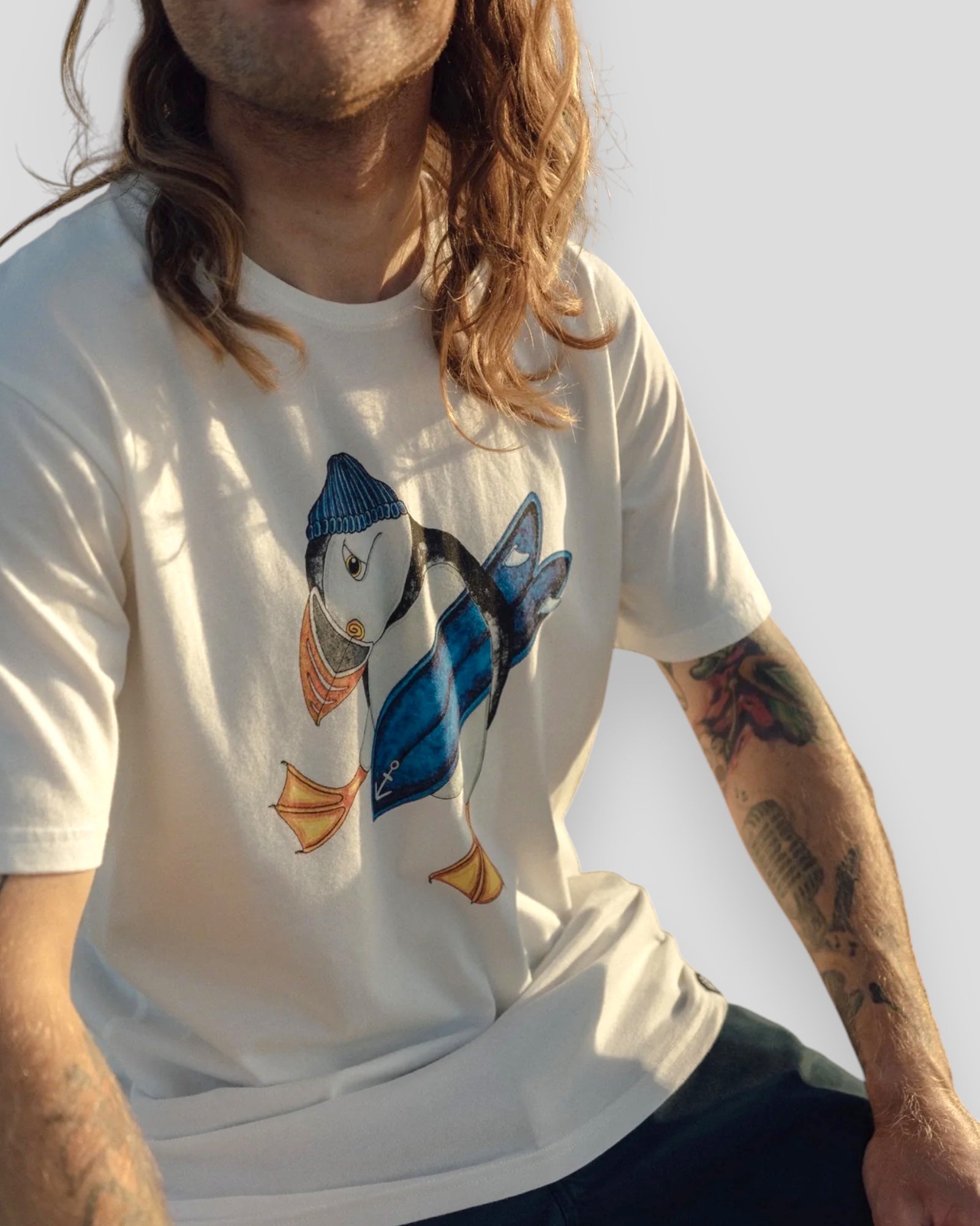 Star White Lakor Soulwear herre­t-shirt med lunde og surfboard-print – let og sommerlig