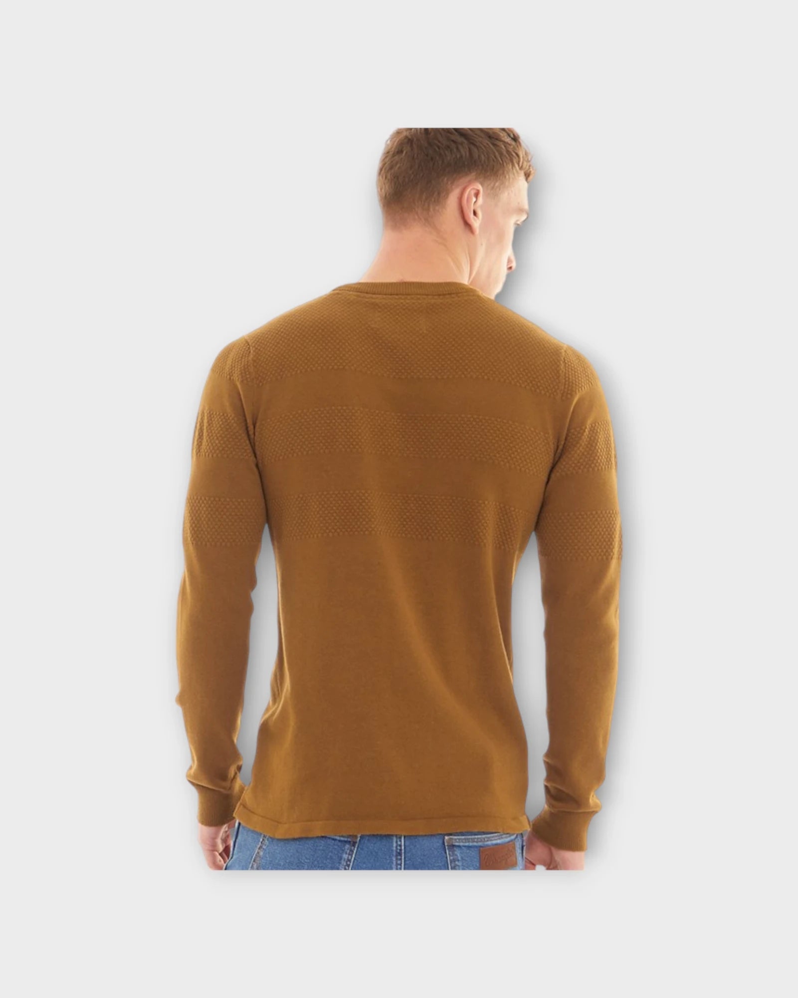 Sailor Crew Neck Brown - Brun Nielsen og Svane Herre Strik. Her set bagfra.