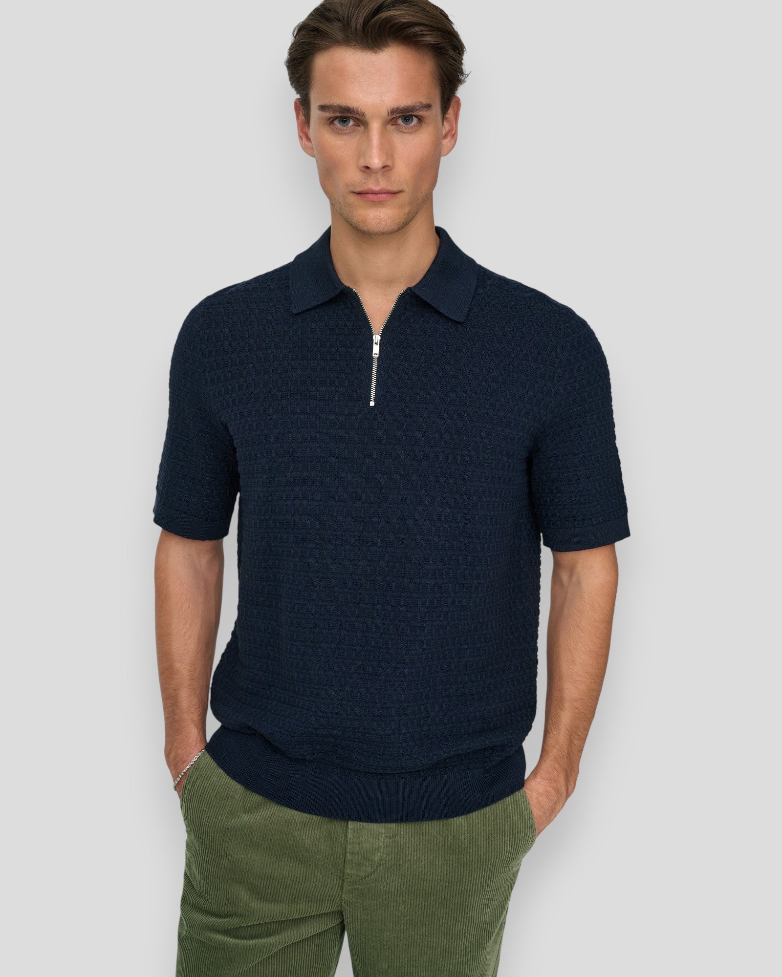 ONLY & SONS Regular SS Struktur Polo i mørk safir, tæt strikket polo i blødt bomuld med klassisk krave og knapper