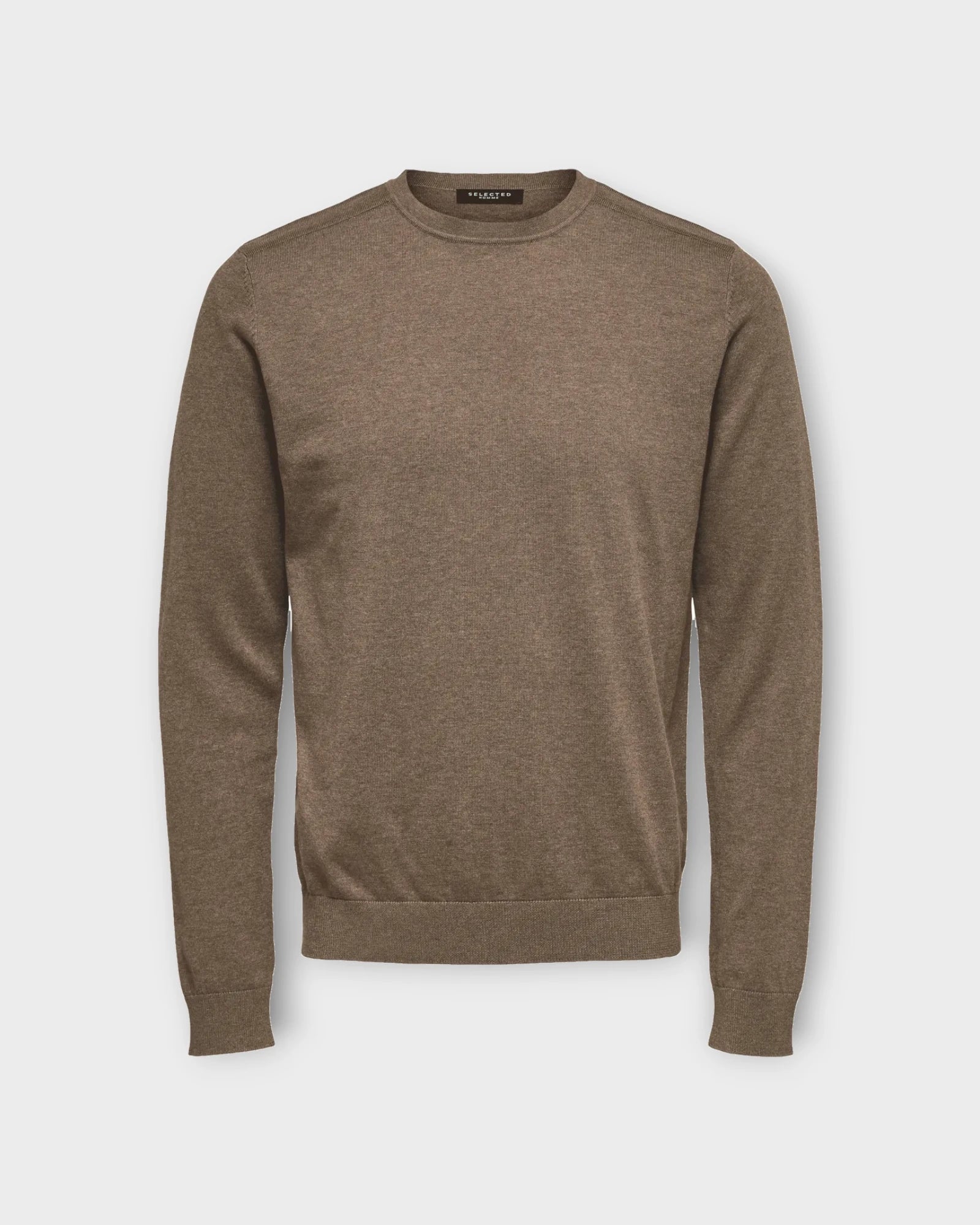 Berg Crew Neck Teak Melange - brun meleret Selected Homme Herre Strik. Her set forfra.