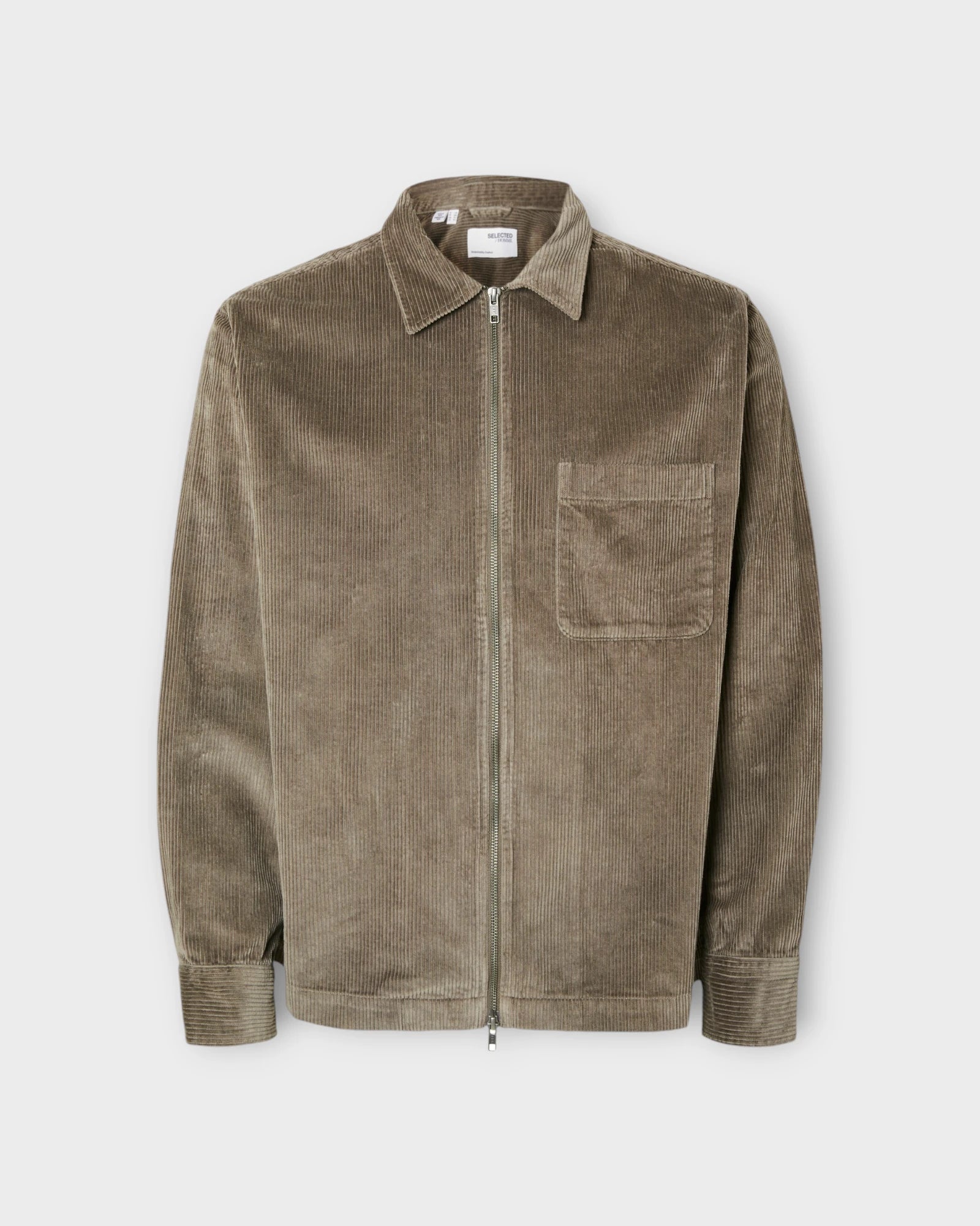 Jake Cord Overshirt LS ZIP Morel - Brun Selected Homme Fløjlsjakke til Mænd. Her set forfra.