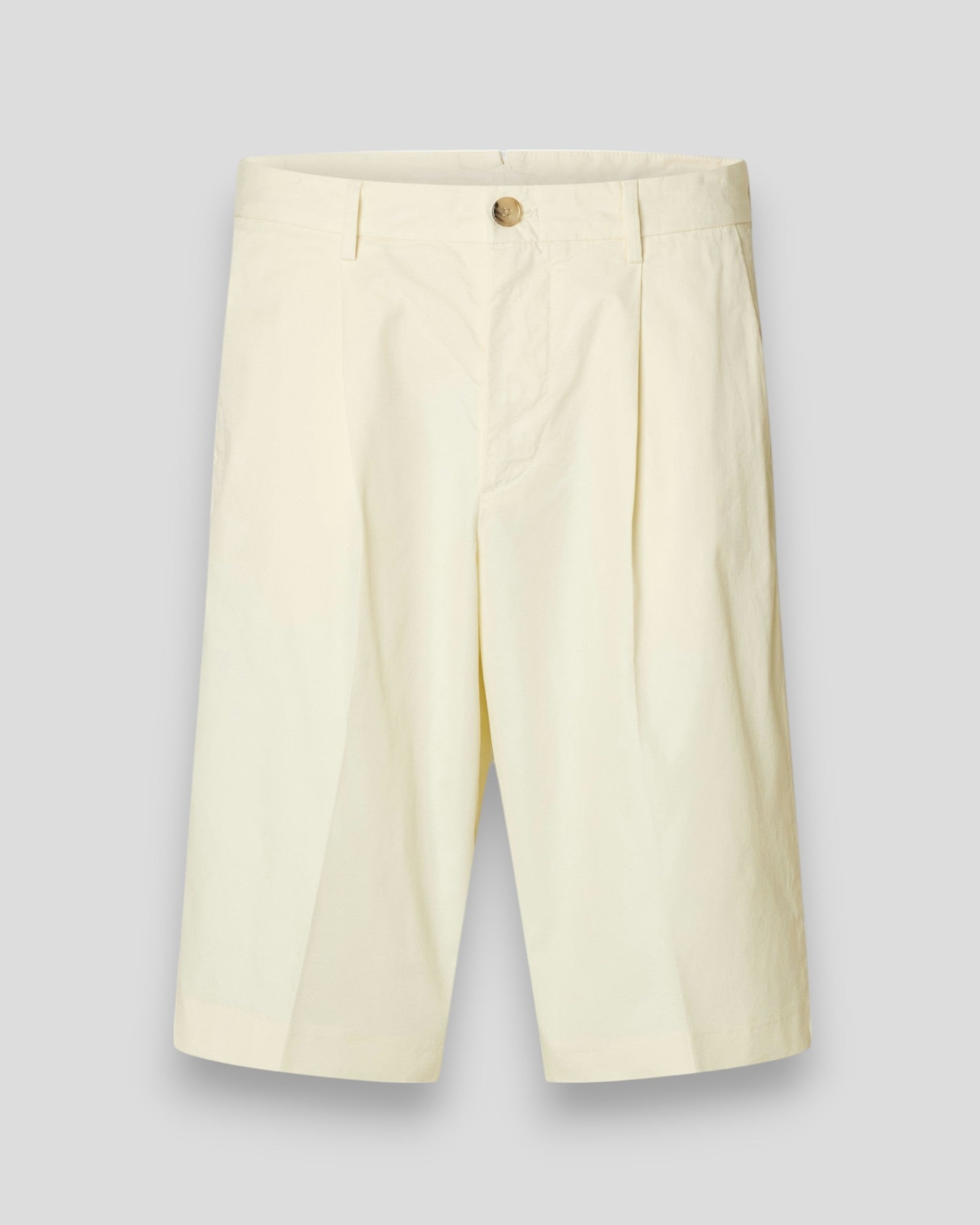 Offwhite loose fit shorts til mænd – Egret farve fra SELECTED Homme